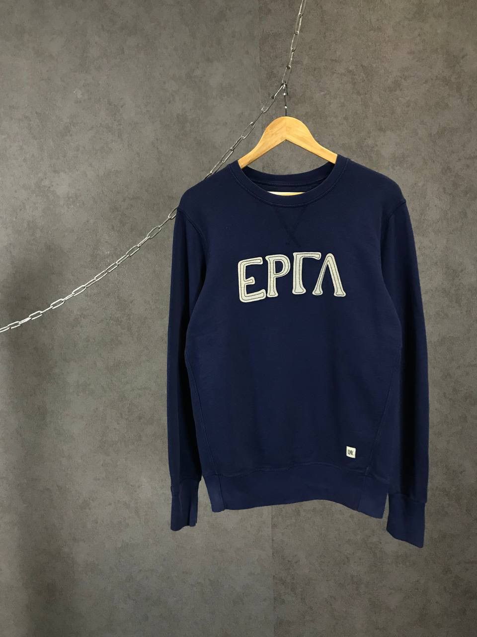 Universal Works Universal Works center logo designer sweatshirt Size US S / EU 44-46 / 1 - 1 Thumbnail