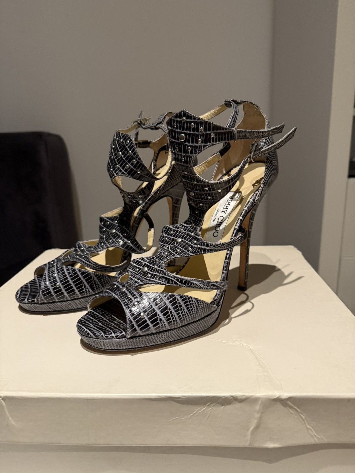 Jimmy Choo Jimmy Choo Size US 9 / IT 39 - 2 Thumbnail