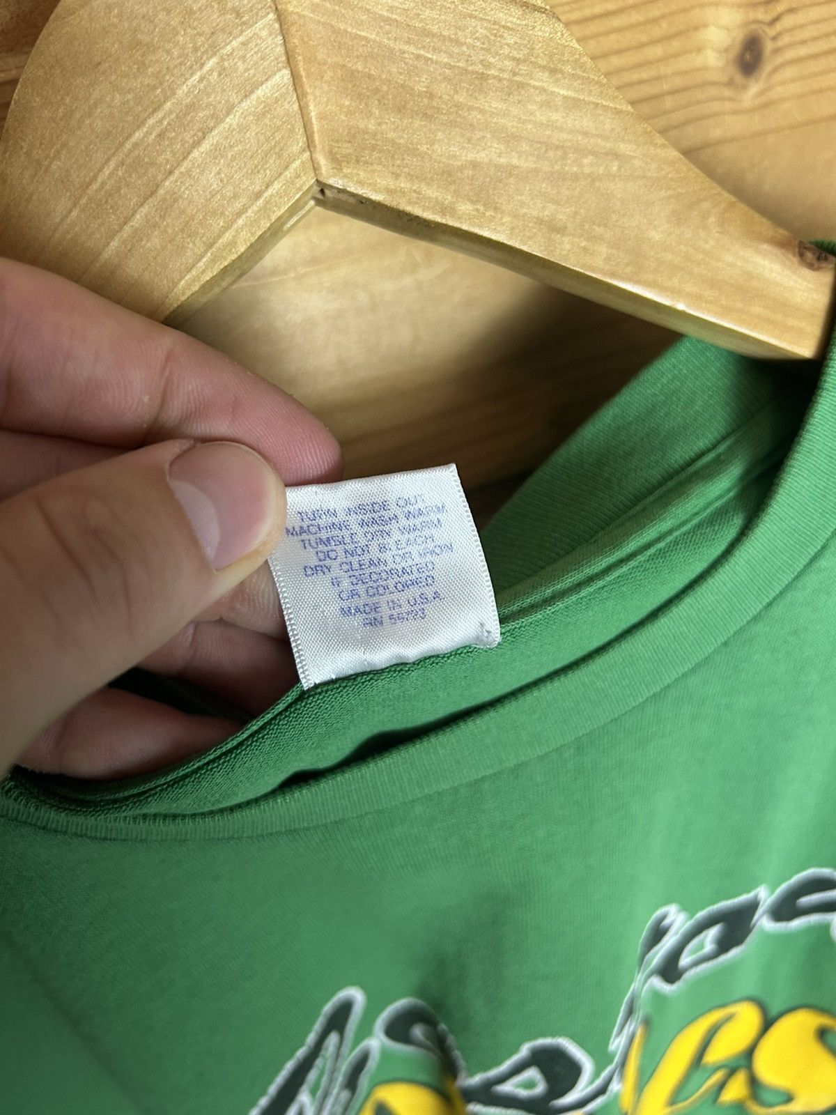 NBA Vintage 1991 Boston Celtics single stitch t shirt Size US XL / EU 56 / 4 - 13 Thumbnail