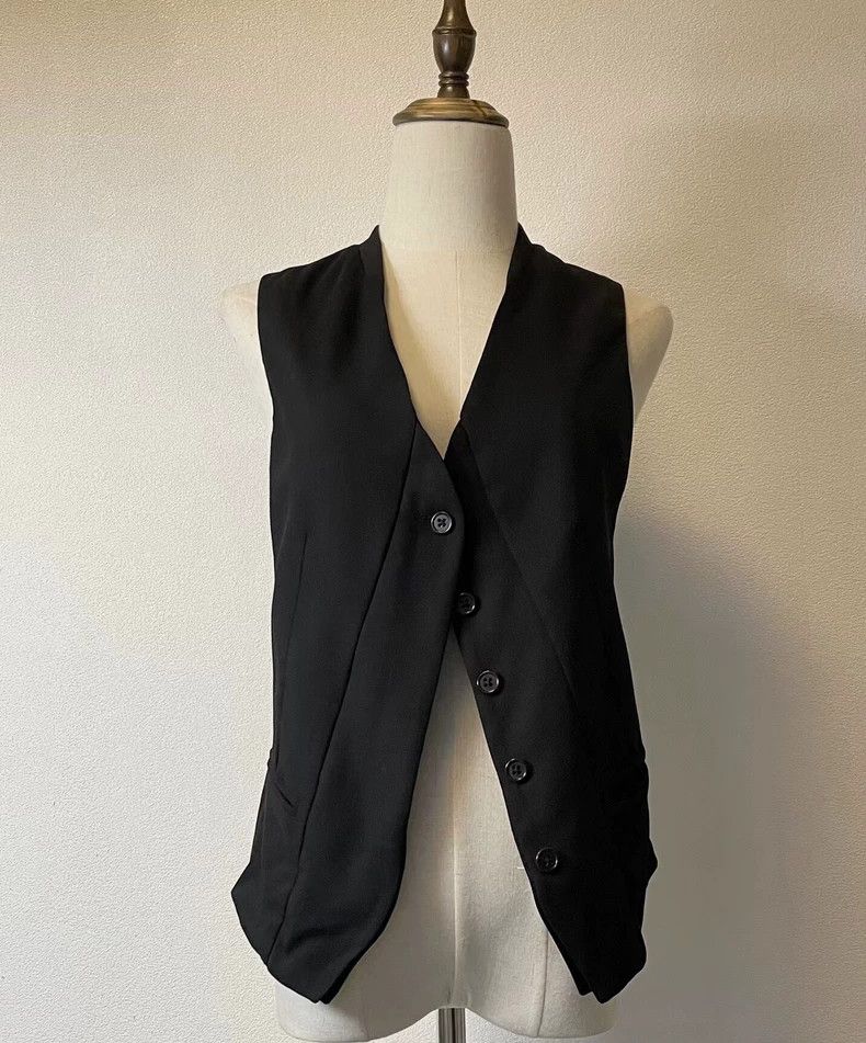 Ann Demeulemeester Elegant Slim Black Vest for Women- DMC Size US XS / EU 42 / 0 - 1 Thumbnail