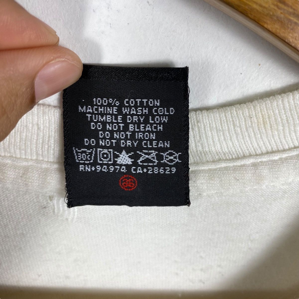 Stussy Vintage 00's STUSSY Down With The Tribe Graphic Tee Shirt Size US L / EU 52-54 / 3 - 6 Thumbnail