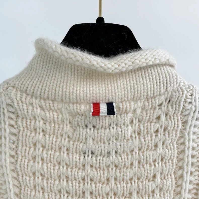 Thom Browne Thom Browne White Sweater Size 38 3 Size S / US 4 / IT 40 - 5 Thumbnail