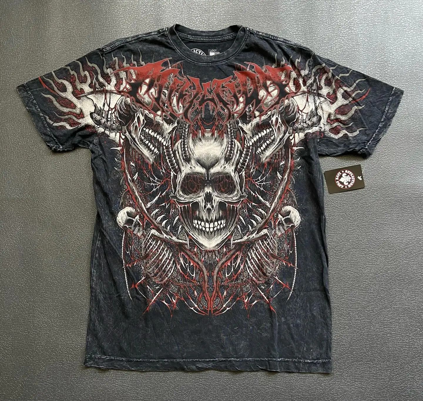 Japanese Brand × Vintage Washed Casual Sleeved Unisex T Shirt Size US L / EU 52-54 / 3 - 1 Thumbnail