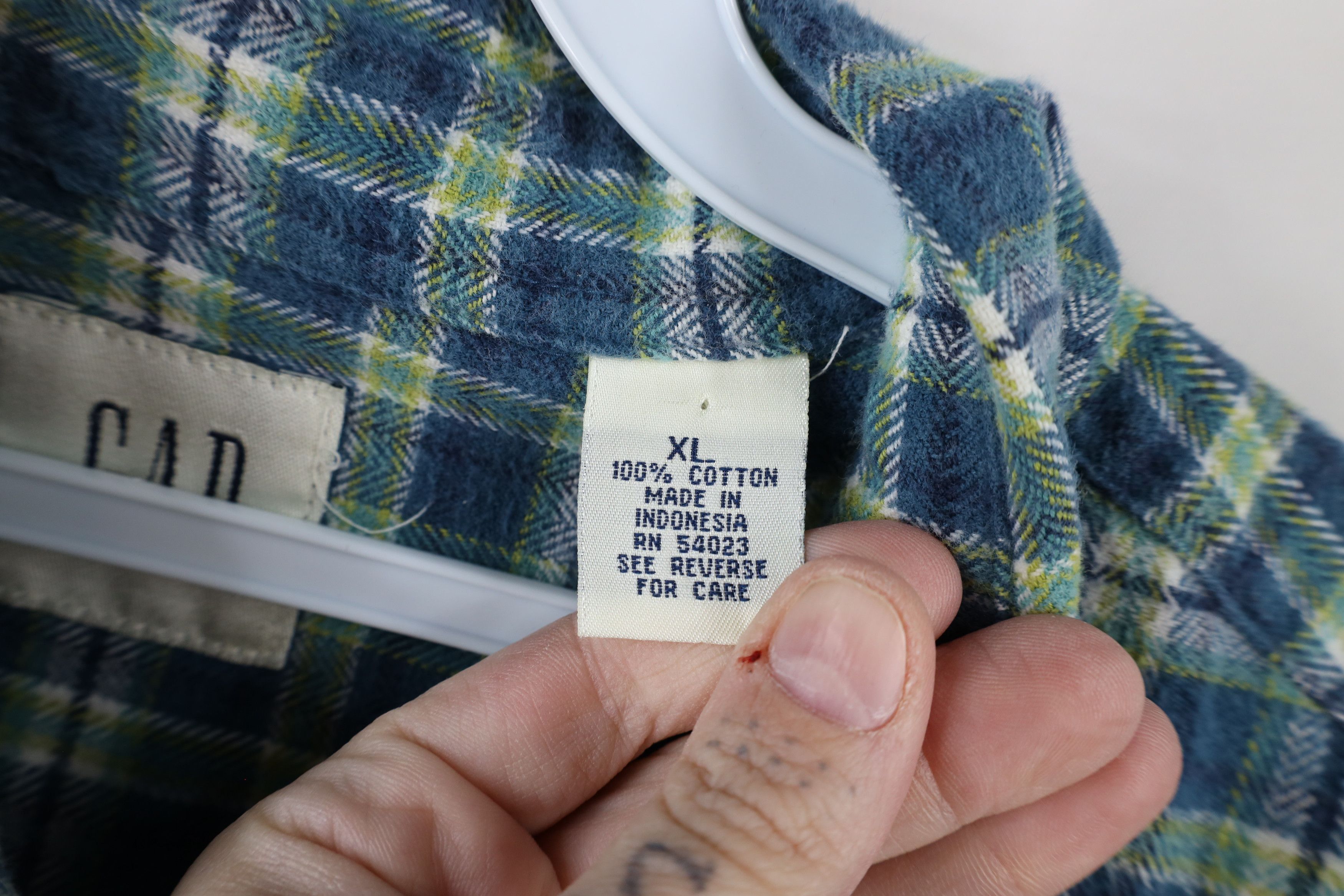 Gap × Vintage Vintage 90s Gap Collared Button Down Shirt Blue Plaid Size US XL / EU 56 / 4 - 7 Thumbnail