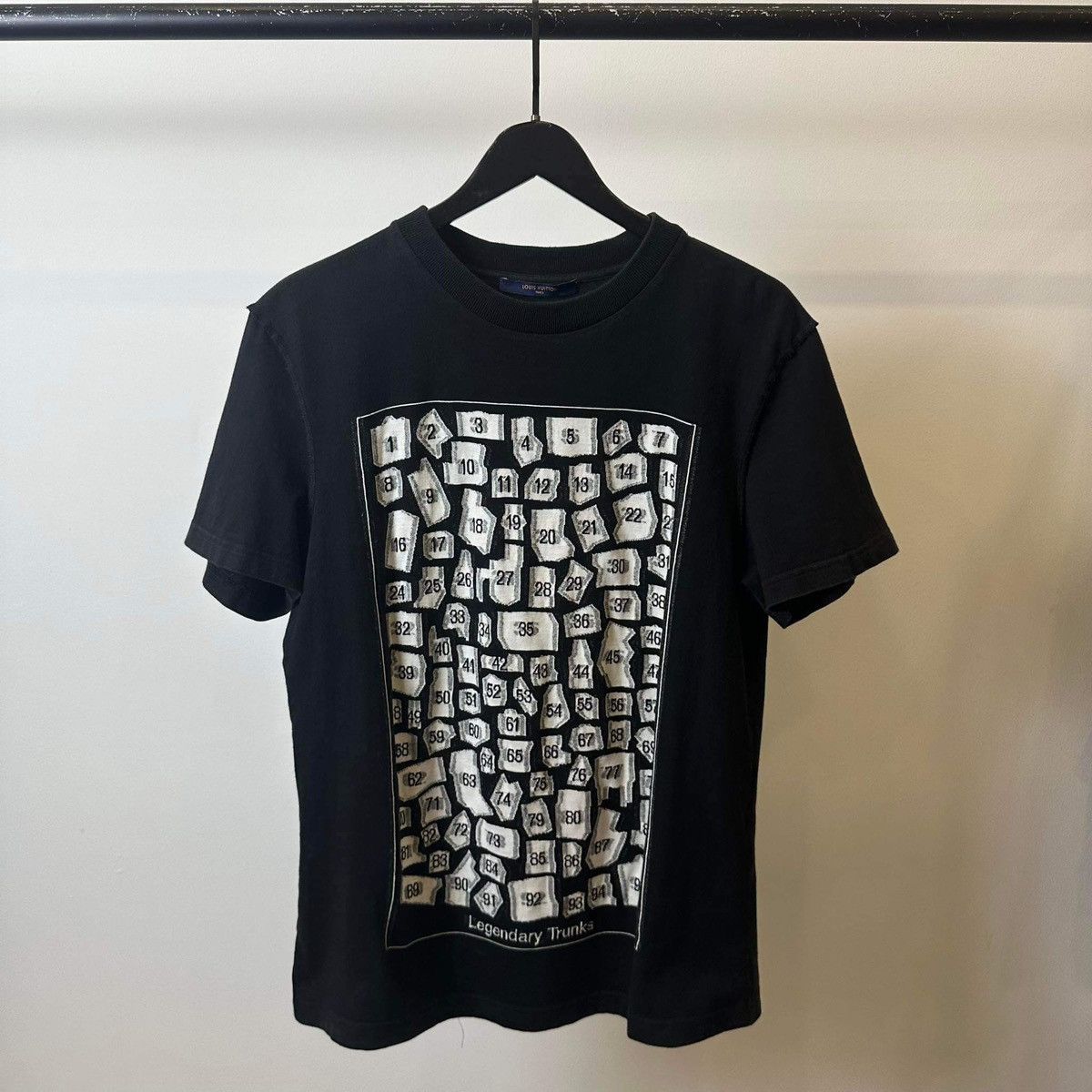 Louis Vuitton Legendary Trunks Tシャツ