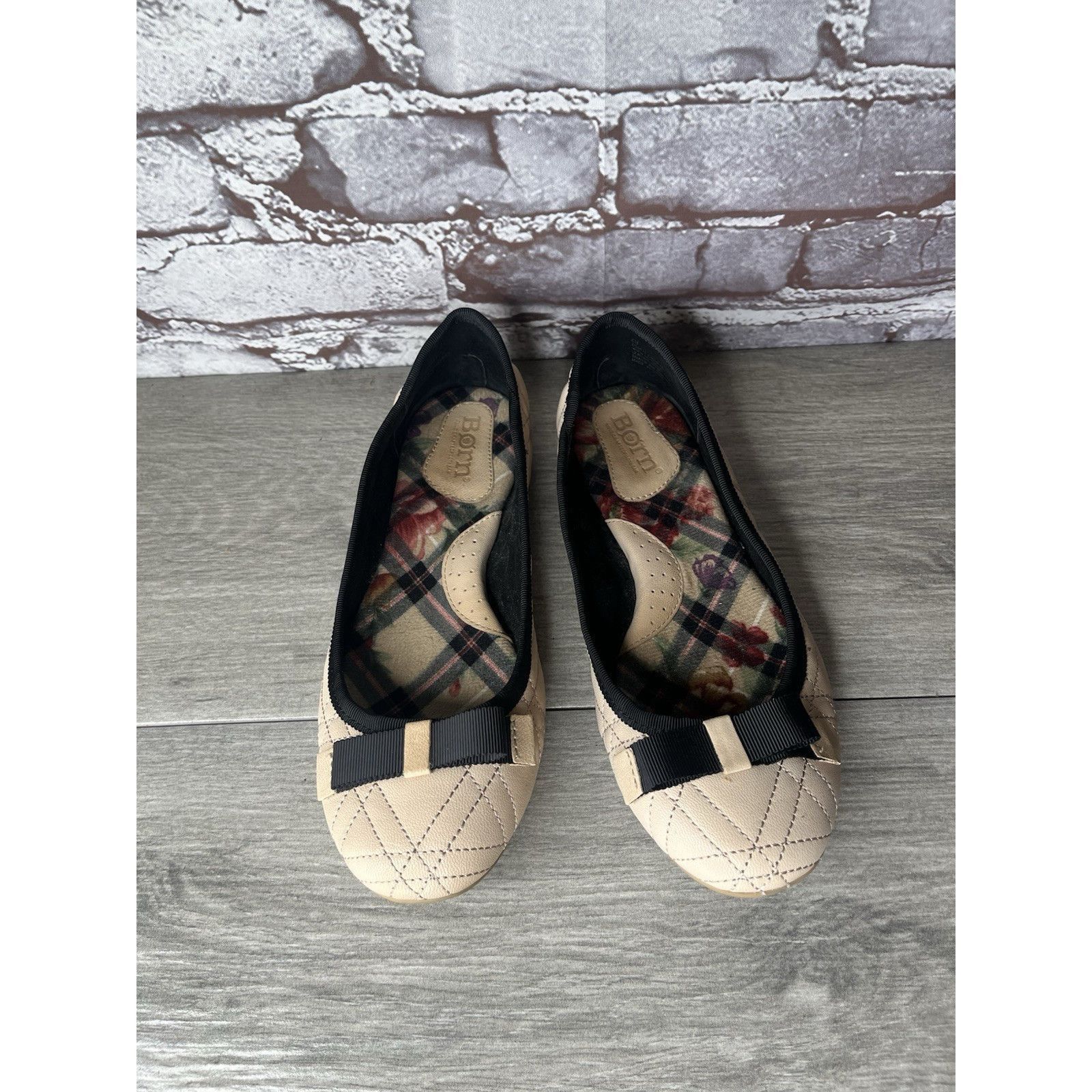 Born Born Pink Leather Black Bow Quilted Ballet Flats Shoes Women Size US 6 / IT 36 - 1 Thumbnail