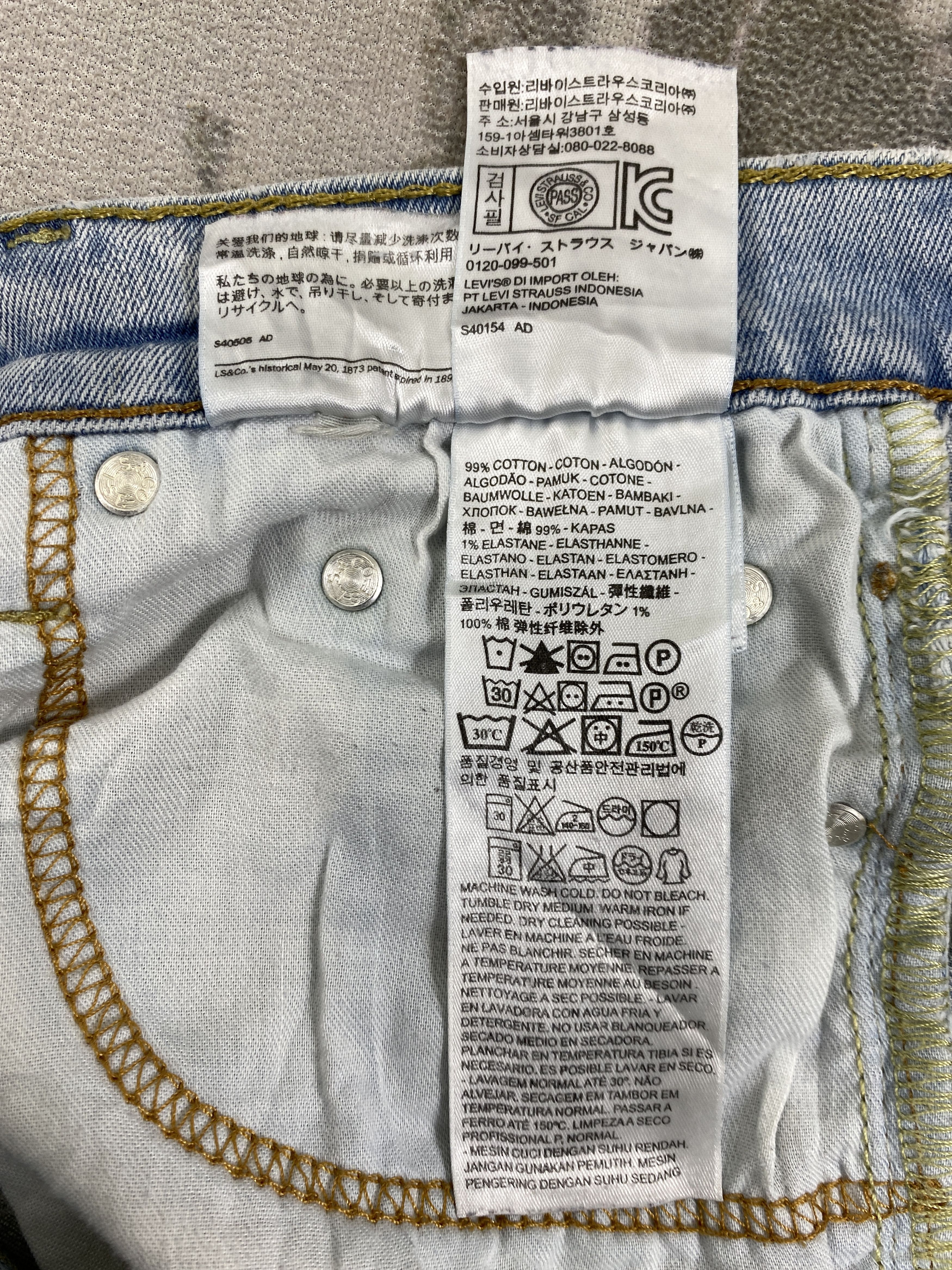 Japanese Brand Light Wash Vintage Levi's 513 Denim 29x31 -JN370 Size US 29 - 9 Thumbnail
