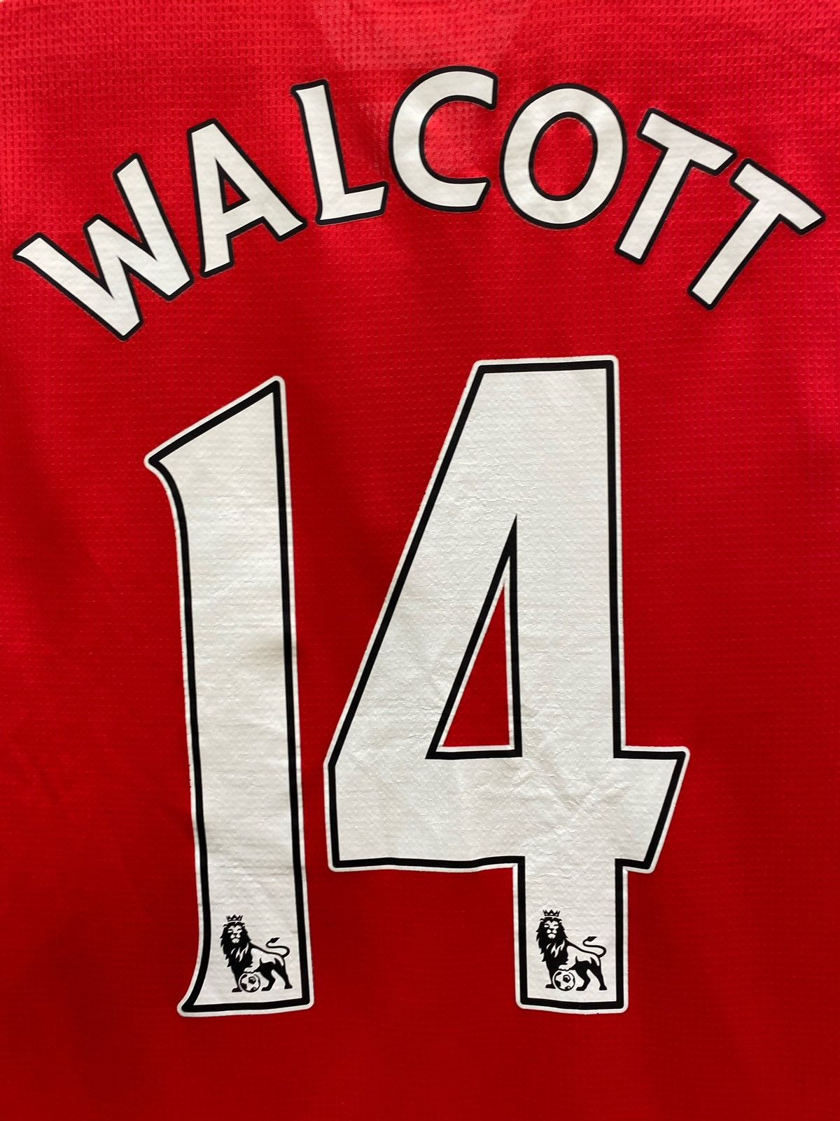 Vintage Vintage Nike Arsenal 2015-2016 #14 Walcott Soccer Jersey Kit Size US S / EU 44-46 / 1 - 20 Thumbnail