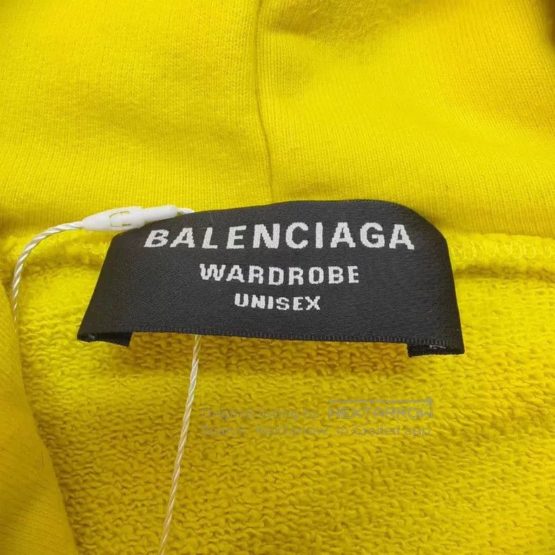 Balenciaga Balenciaga Yellow Logo Hoodie Size US S / EU 44-46 / 1 - 3 Thumbnail