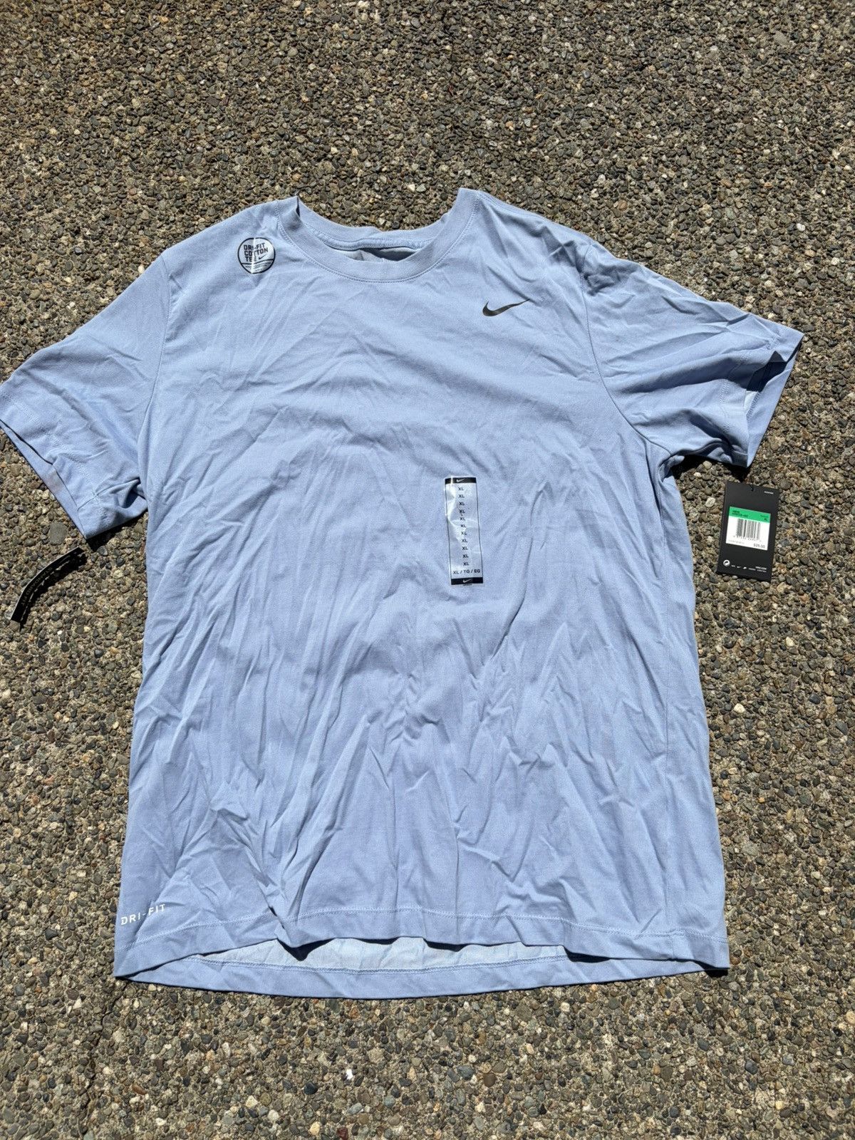 Nike Nike shirt baby blue Size US XL / EU 56 / 4 - 1 Thumbnail