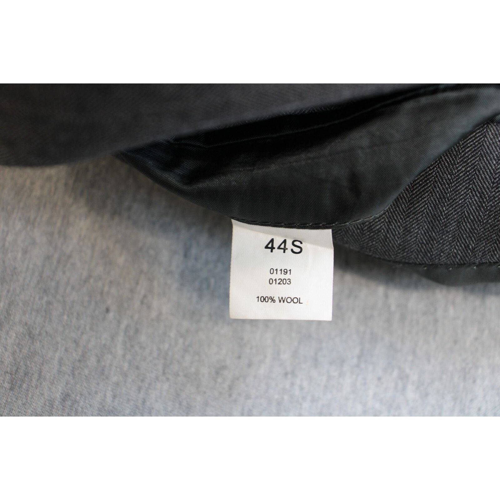 Jos. A. Bank JoS A Bank Blazer Men 44S Gray 100%Wool Signature Collection Size 44S - 4 Thumbnail