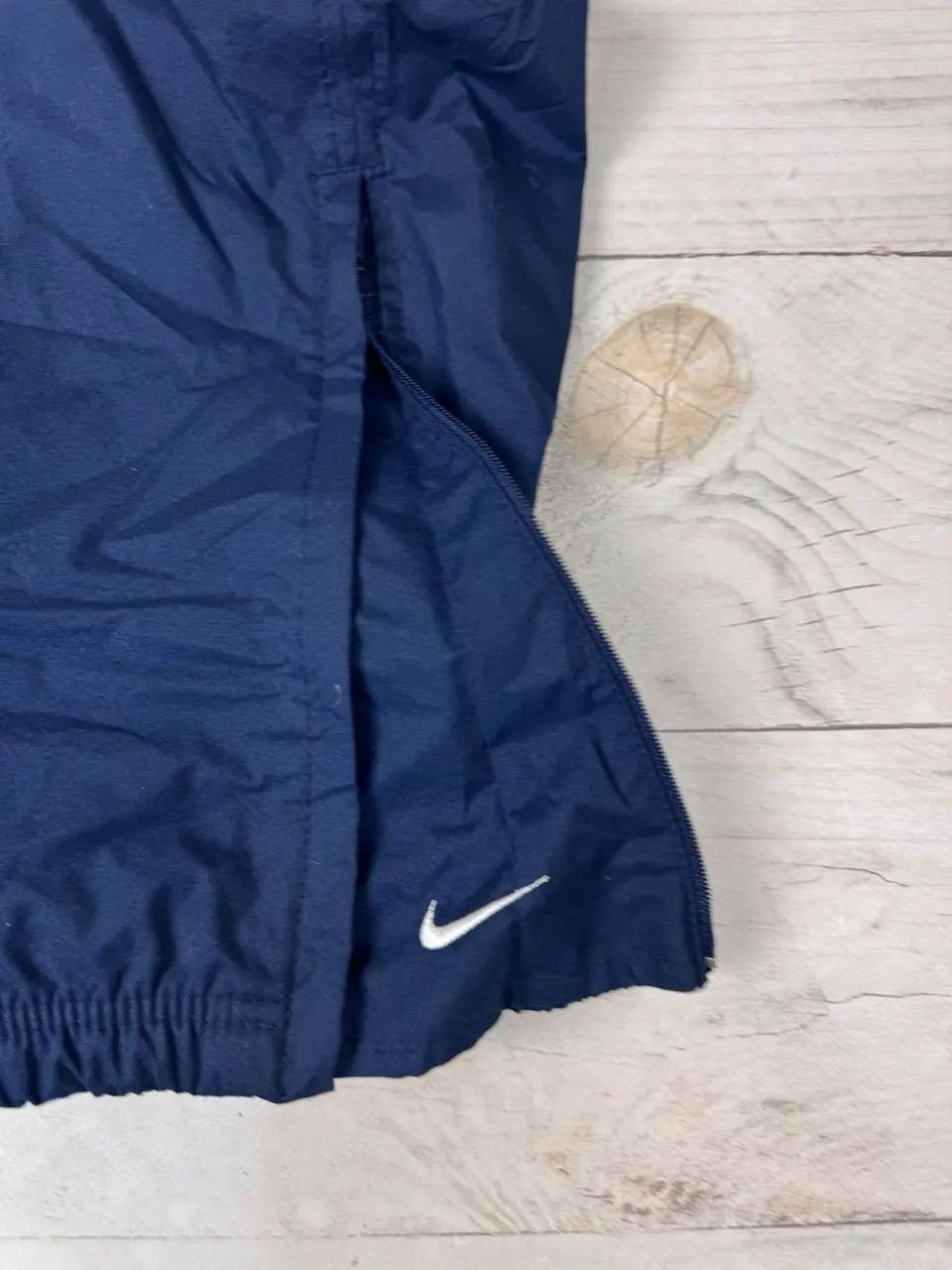 Nike Vintage Nike Track Pants 00s Swoosh Nylon Drill Y2K Size US 30 / EU 46 - 8 Thumbnail