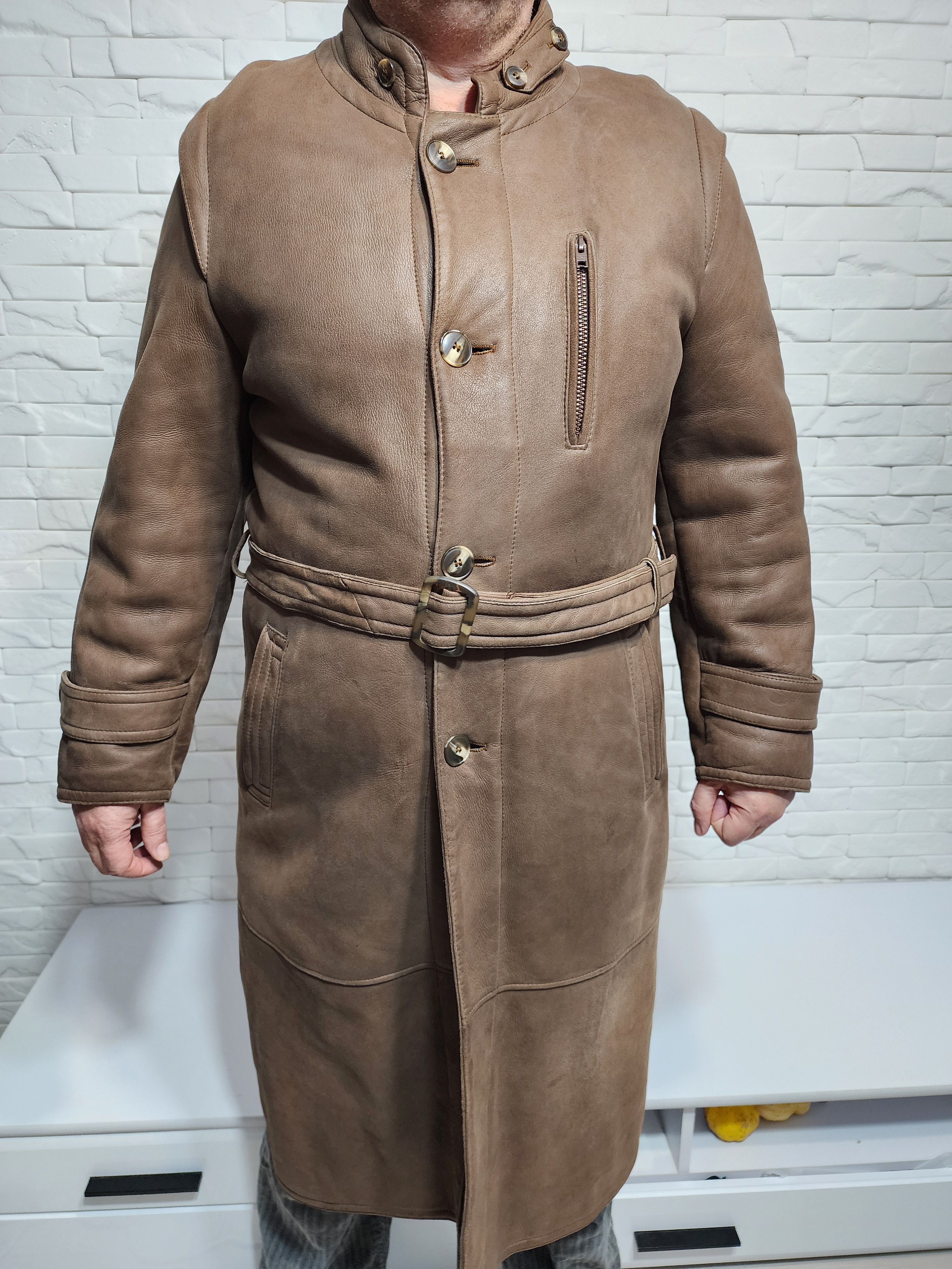 Genuine Leather Brown Sheepskin Coat: Genuine Fur, Button-Down Size US L / EU 52-54 / 3 - 1 Thumbnail