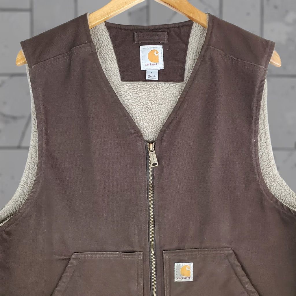 Carhartt Carhartt Large Brown Mens Vest - Sherpa Lining - Full Zip Size US L / EU 52-54 / 3 - 1 Thumbnail