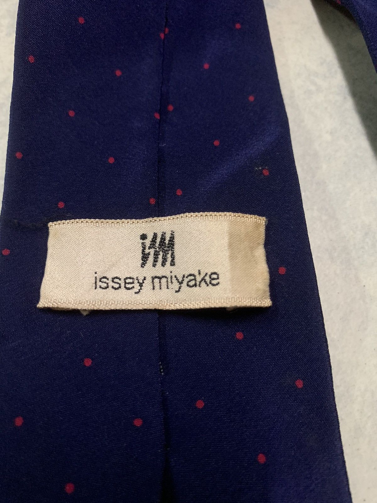 Issey Miyake Vintage Issey Miyaki Neck Tie Pure Silk Luxury Size ONE SIZE - 7 Thumbnail