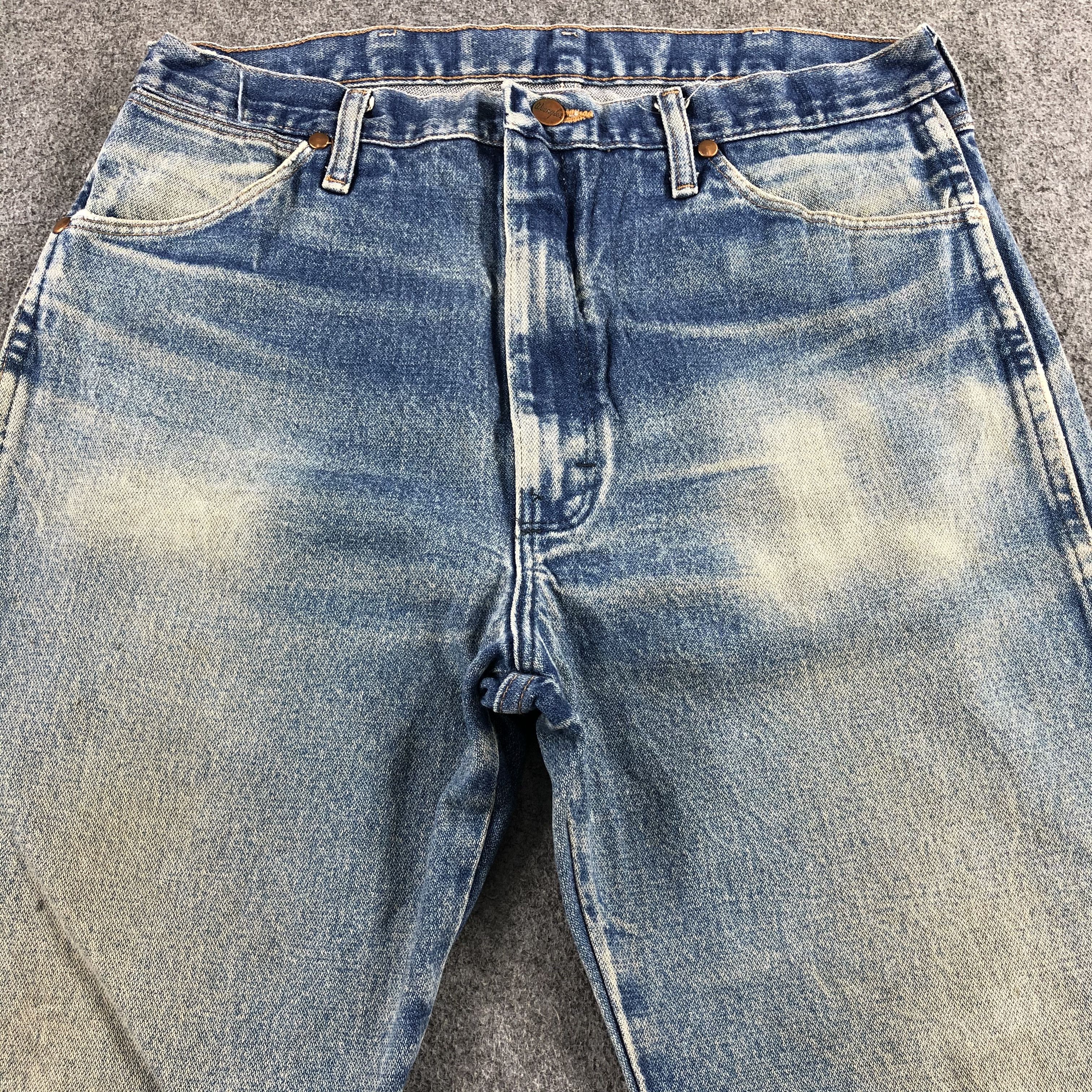 Vintage Vintage Blue Wash Wrangler Jeans-J2163 Size US 33 - 3 Thumbnail