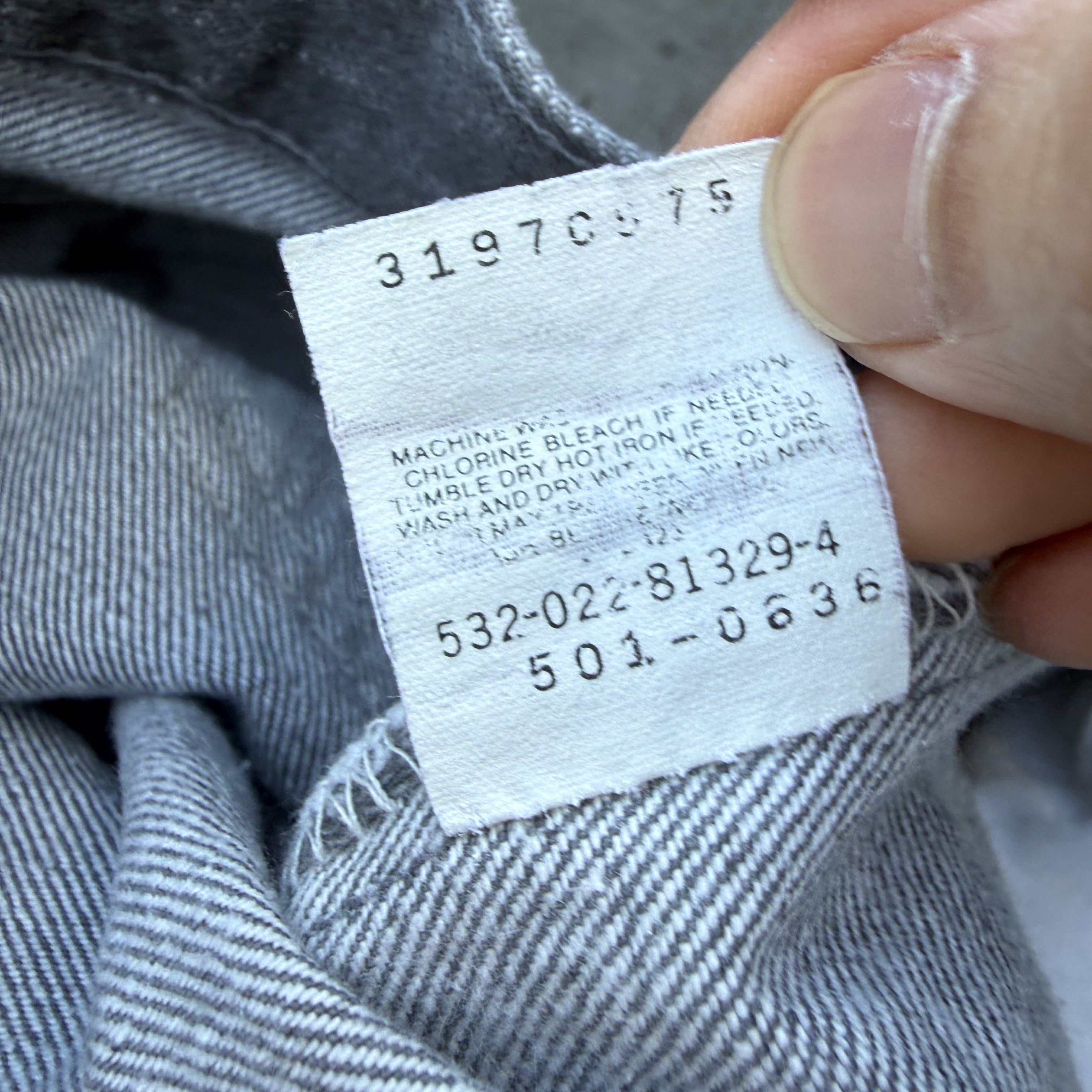 Levi's Vintage Levi's Grey Denim Button Fly Jeans 501 0636 Size US 32 / EU 48 - 6 Thumbnail
