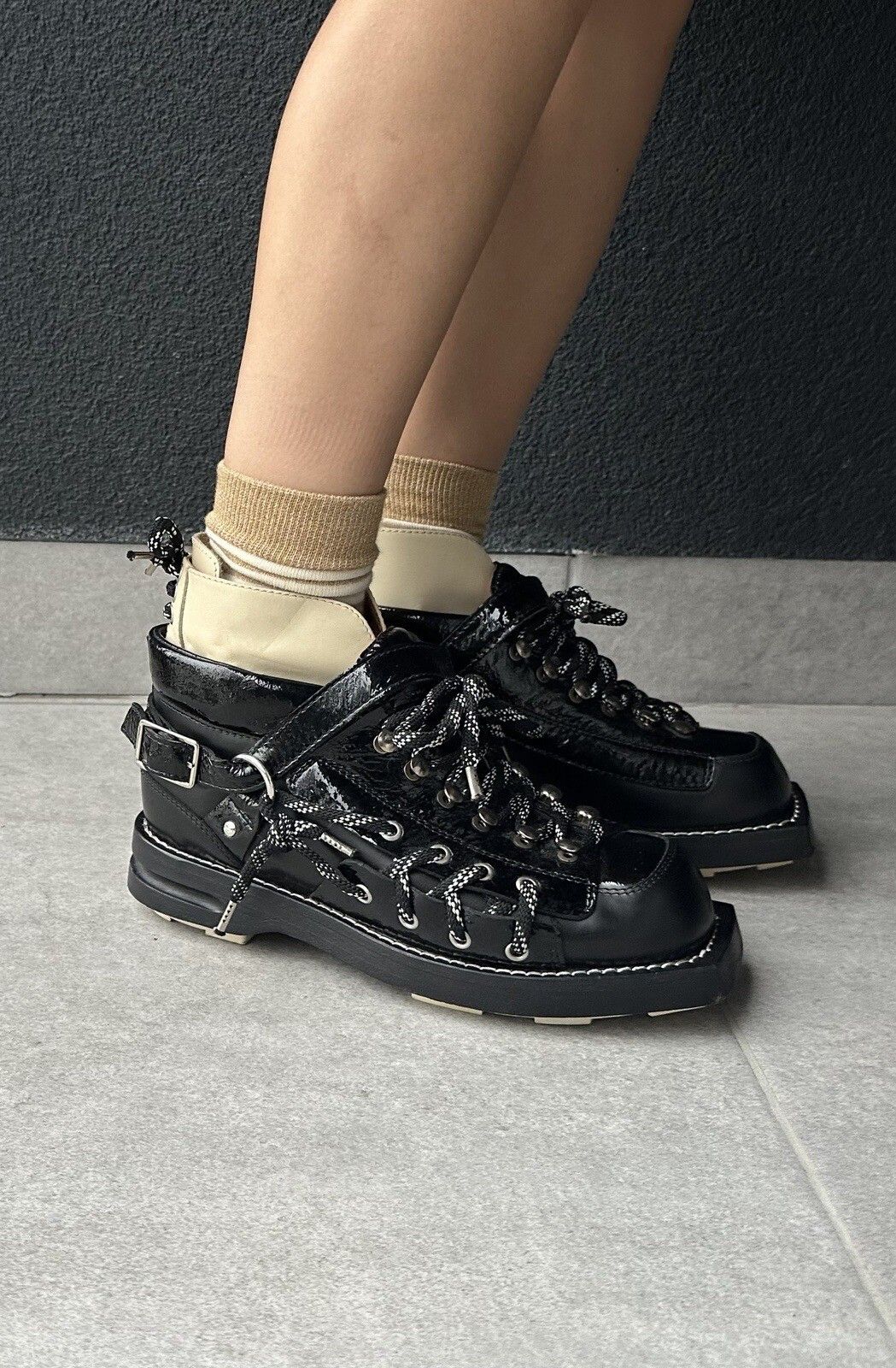 Acne Studios Acne Studios Patent Leather Mountaineering HEIDE Boots Size US 8 / IT 38 - 4 Thumbnail
