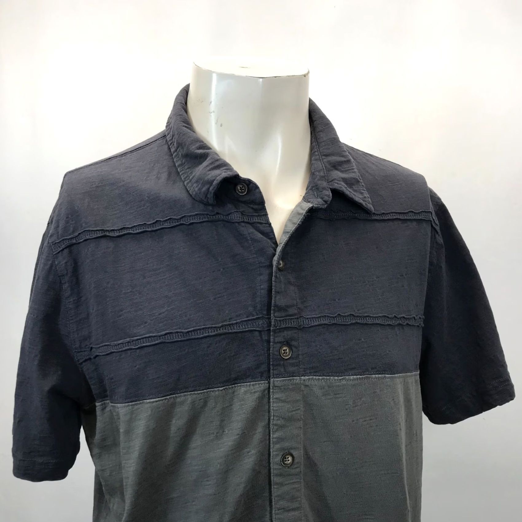 Prana PRANA MEN'S L GRAY SHORT SLEEVE BUTTON-UP ORGANIC COTTON SHIRT Size US L / EU 52-54 / 3 - 2 Thumbnail
