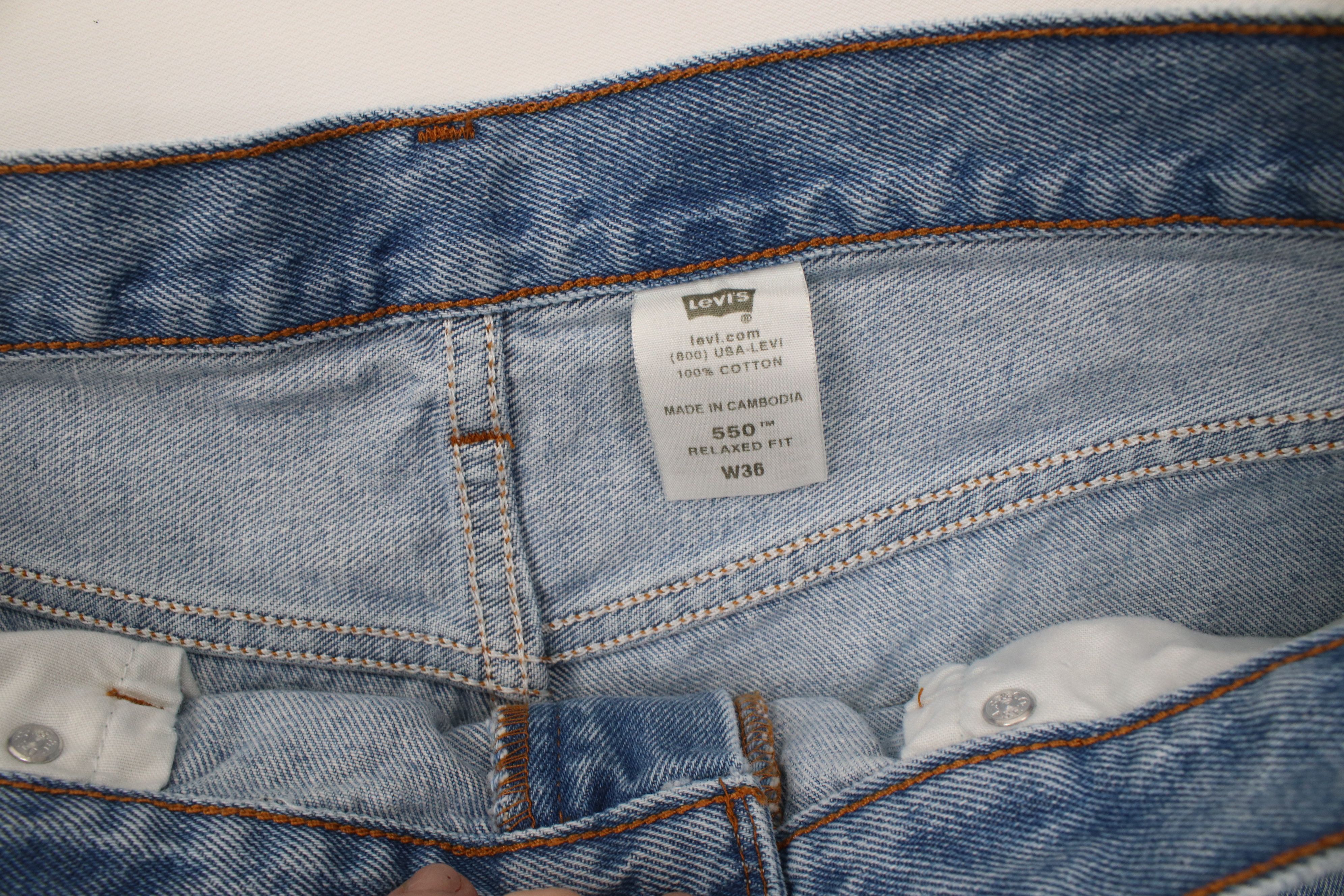 Levi's × Vintage Vintage Y2K 2005 Levis 550 Fit Denim Jean Shorts Jorts Size US 36 / EU 52 - 6 Thumbnail