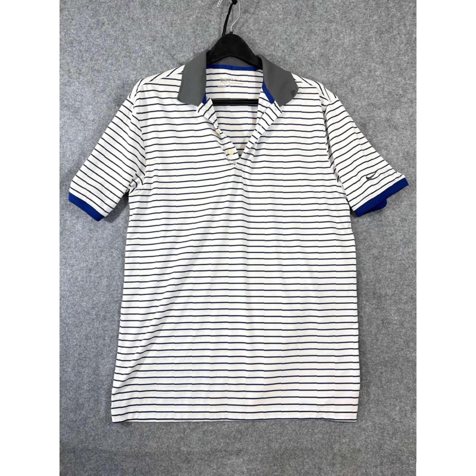 Nike Nike Golf Polo Shirt Mens M White Blue Striped Standard Fit Stretch Performance Short Sleeve Size US M / EU 48-50 / 2 - 3 Thumbnail