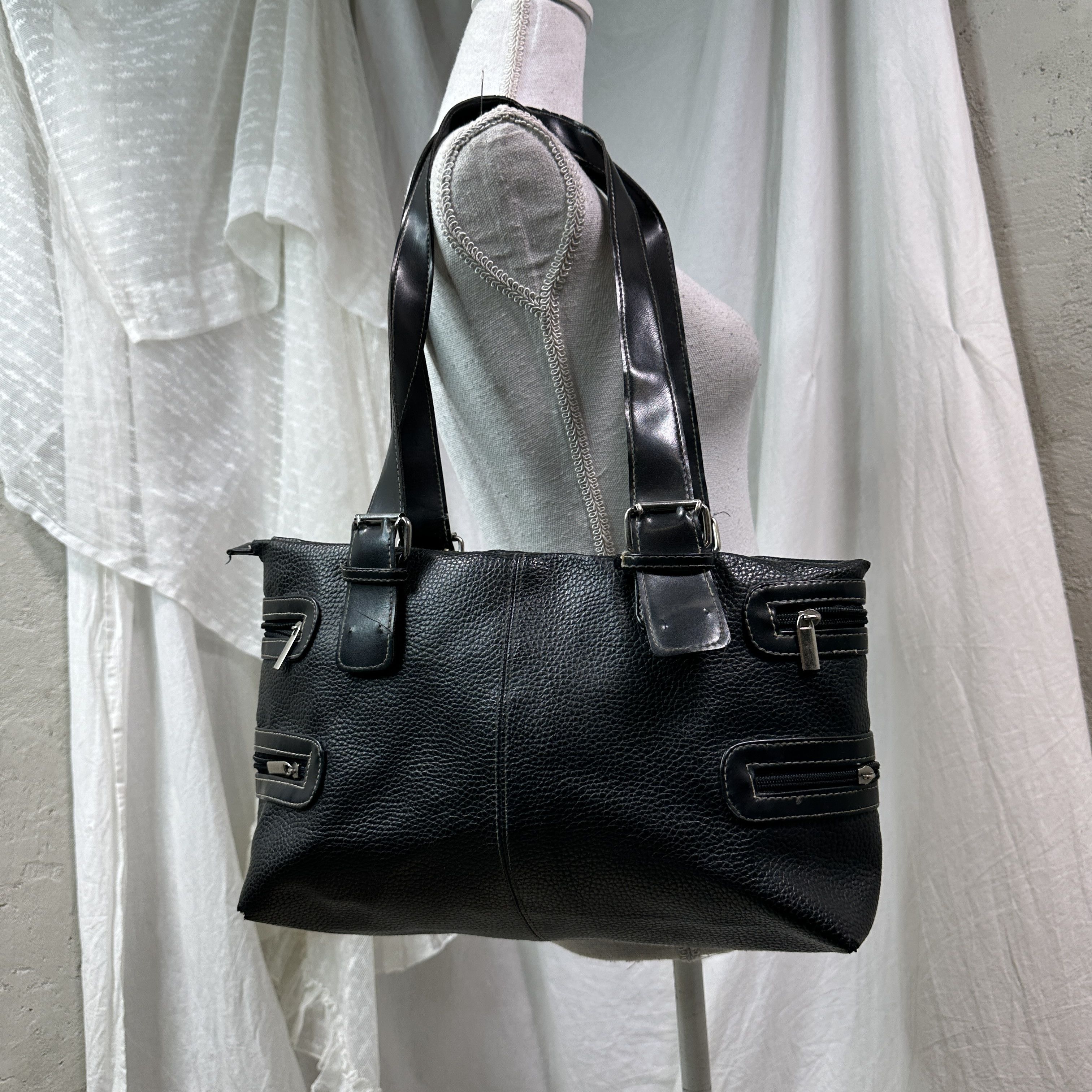 Vintage Vintage Avant Garde Leather Zippers Bag Y2K Size ONE SIZE - 6 Thumbnail