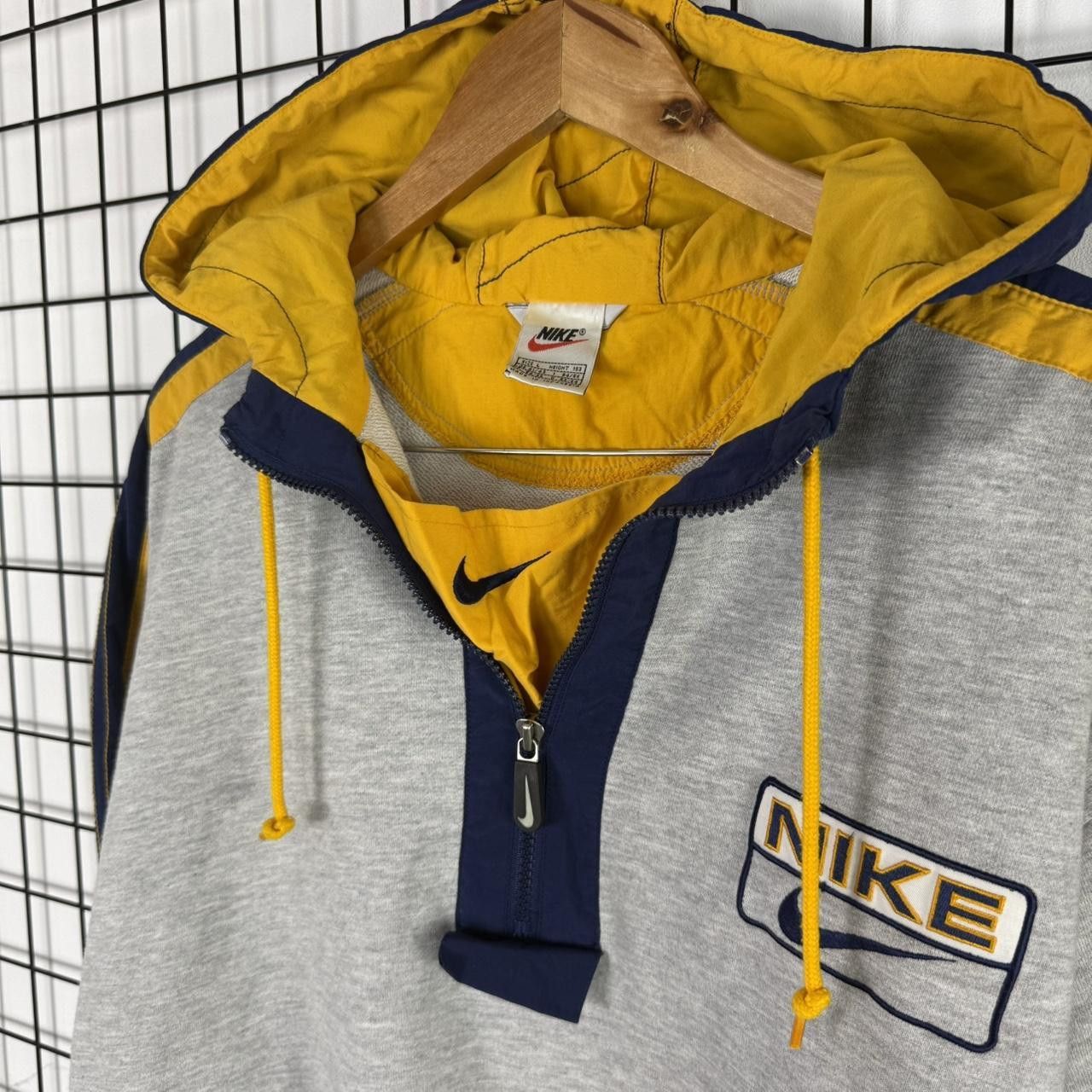Nike Nike Vintage Hoodie Grey Yellow 90s Retro Mini Swoosh Size US XL / EU 56 / 4 - 6 Thumbnail