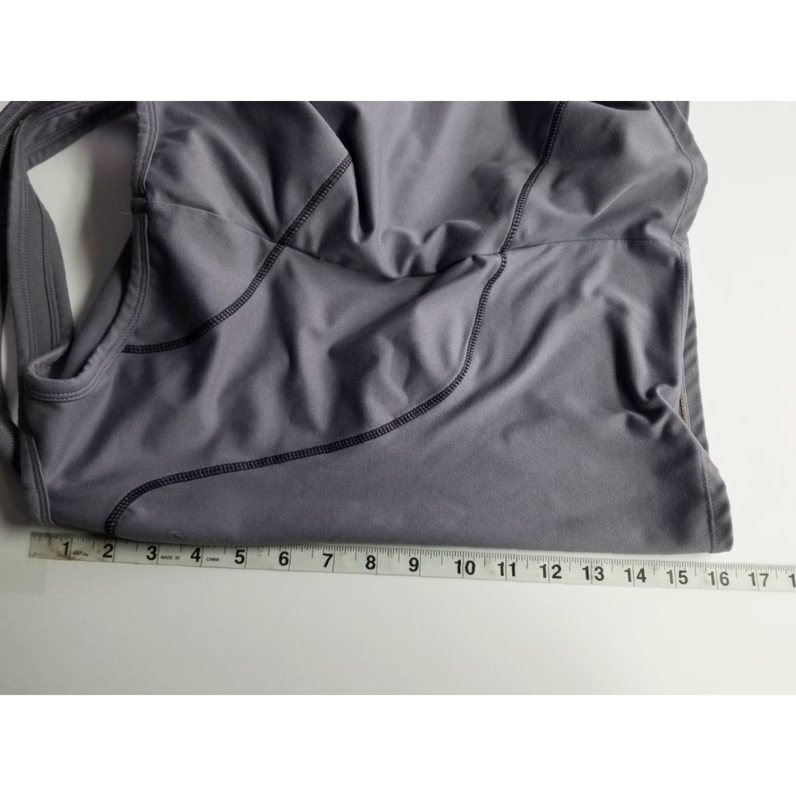 Vintage Adrienne Vittadini Tank Top Womens Medium Purple Athletic Sleeveless Shirt Top Size M / US 6-8 / IT 42-44 - 4 Thumbnail