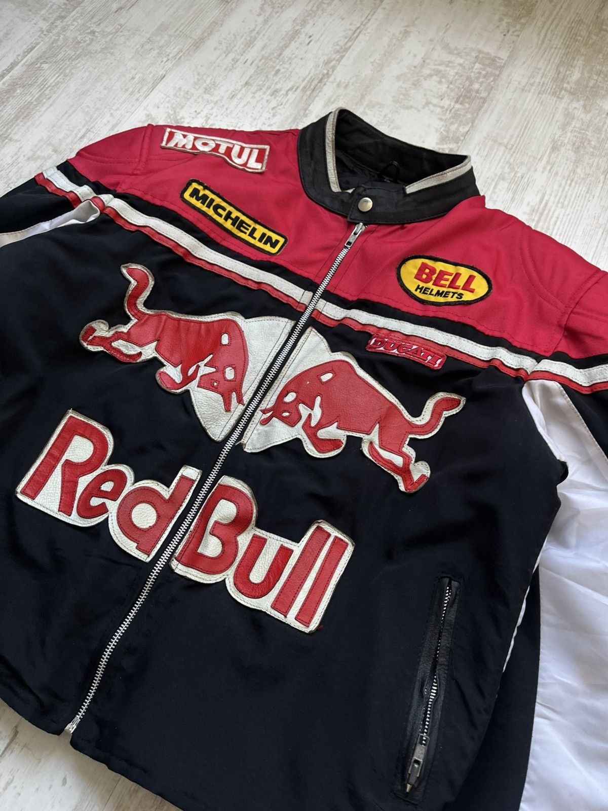 Red Bull Vintage 90s Red Bull Ducati F1 Racing Authentic Jacket Y2K Size US XL / EU 56 / 4 - 4 Thumbnail