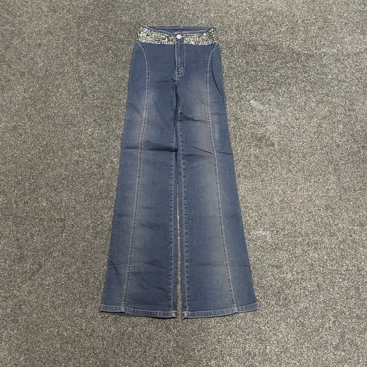 Vintage Vintage Y2K Flare Jeans Wide Leg 90s Grunge Archive Logo Size 28" / US 6 / IT 42 - 1 Thumbnail