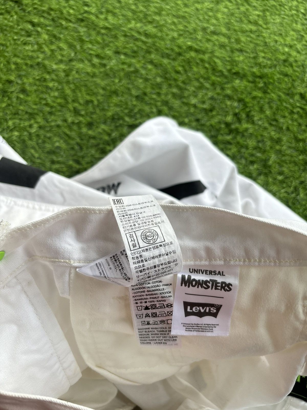 Levi's Levis x Monster Universal Pants Size US 32 / EU 48 - 14 Thumbnail