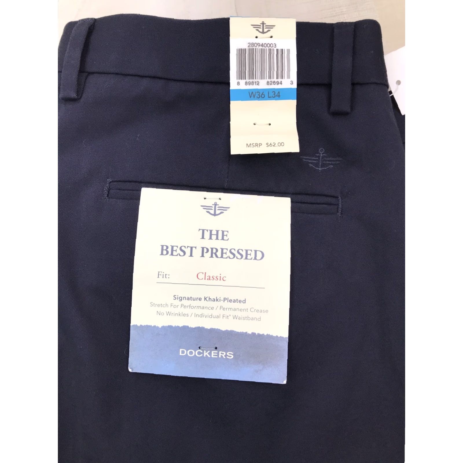 Dockers DOCKERS Signature Khaki Pants Navy 36x34 Pleated Classic Fit Straight Leg Men’s NWT Size US 36 / EU 52 - 5 Thumbnail