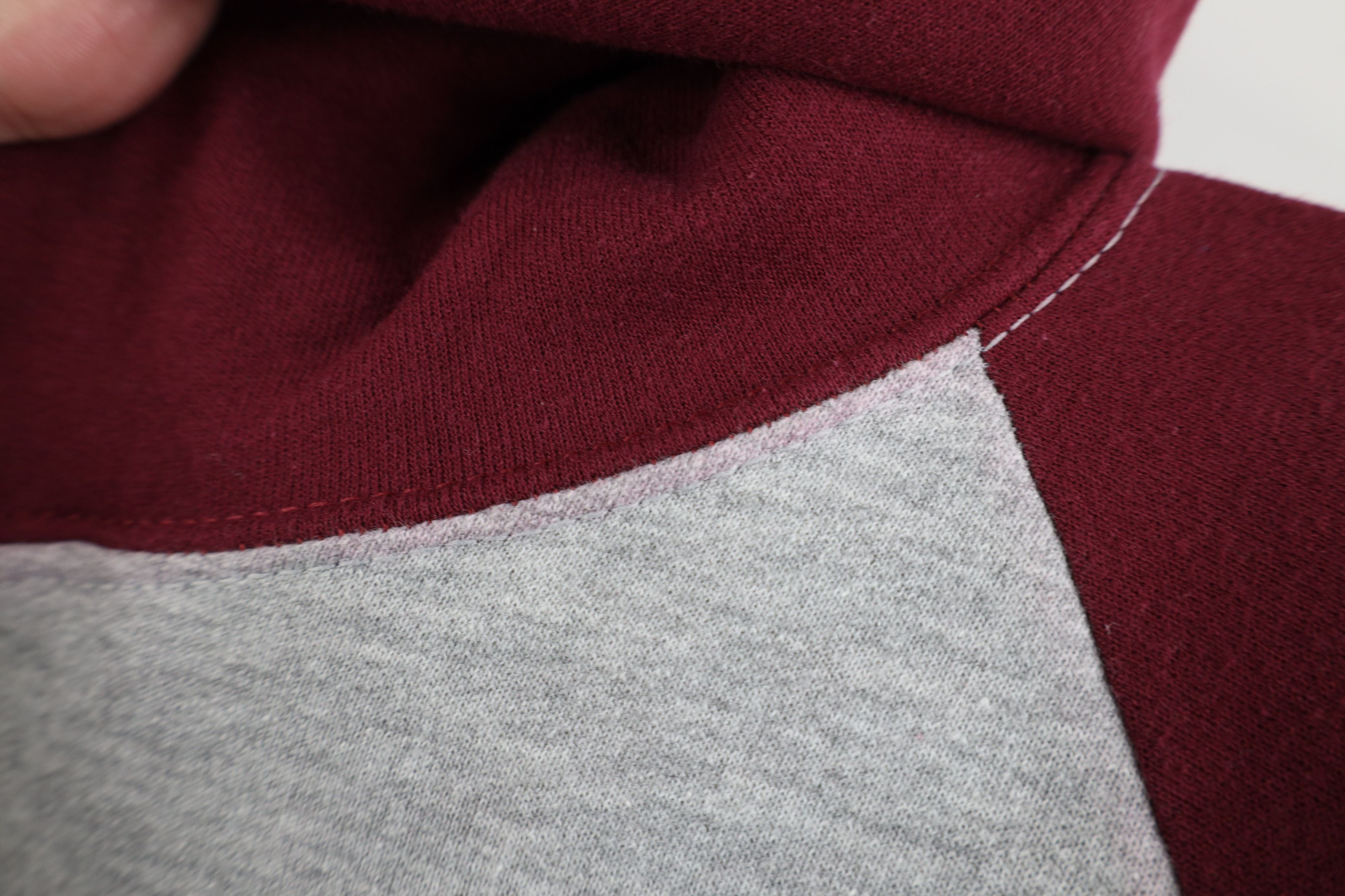 Vintage Vintage 90s Y2K Streetwear Hoodie Sweatshirt Gray Burgundy Size US L / EU 52-54 / 3 - 11 Thumbnail