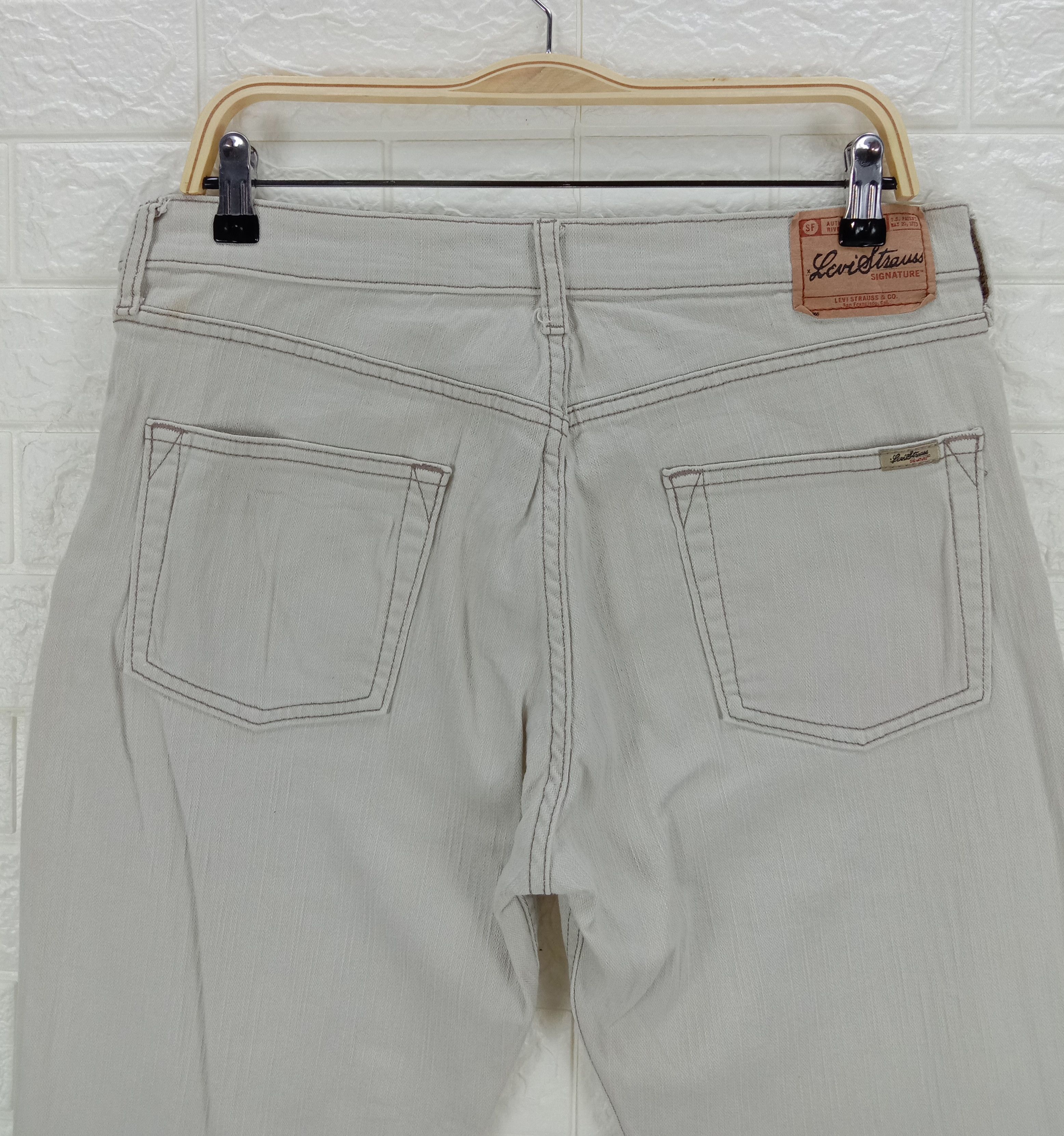 Levi's Vintage Levi's Signatures Flare Jeans Stretch Bootcut Denim Size US 33 - 6 Thumbnail