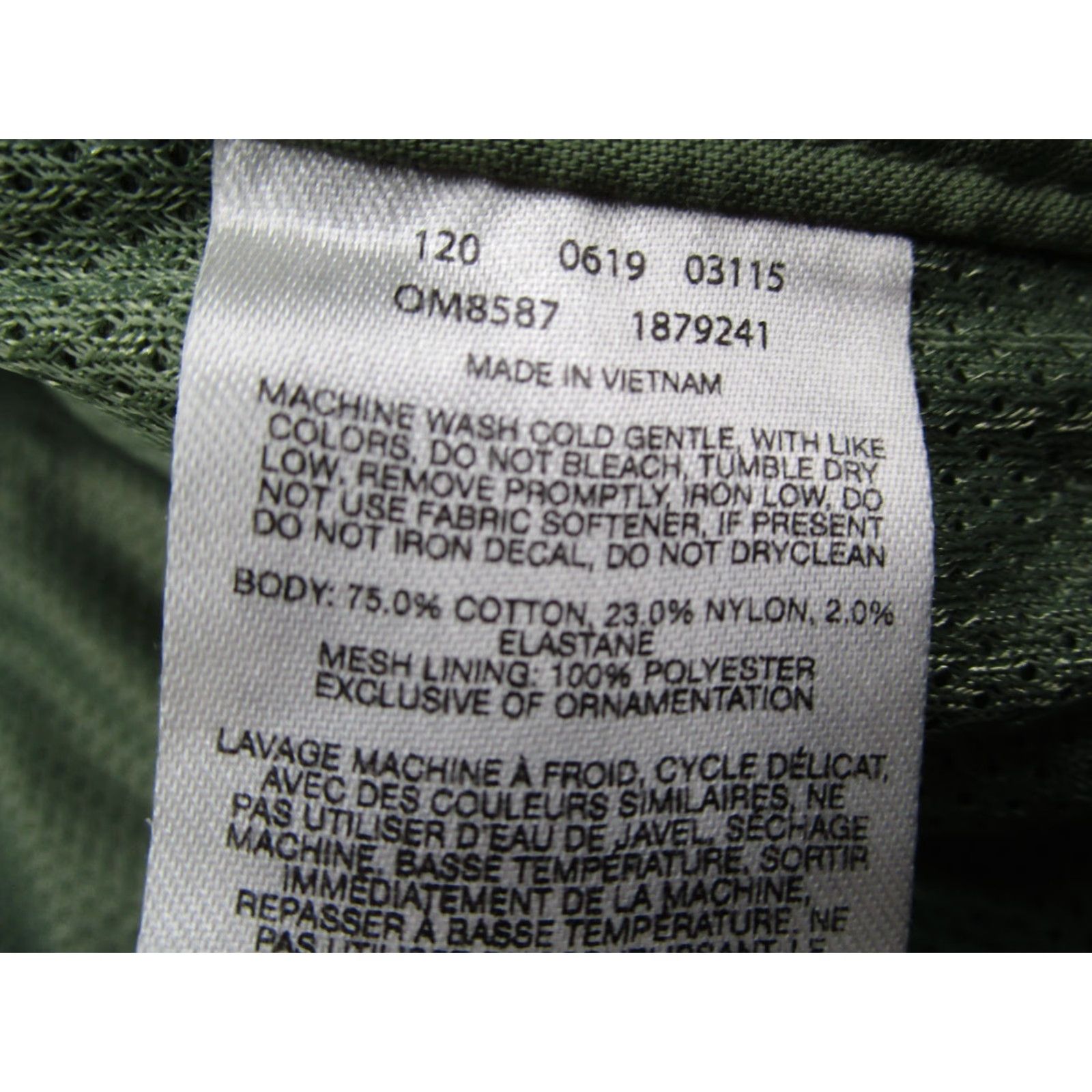 Mountain Hardwear MOUNTAIN HARDWEAR Men's Green Cargo Shorts - Cotton Blend 32, Cargo, 9" Inseam, Regular Fit, Zip, Pockets, Casual Workwear, 90s? (Not Vintage) Mens Size US 32 / EU 48 - 3 Thumbnail