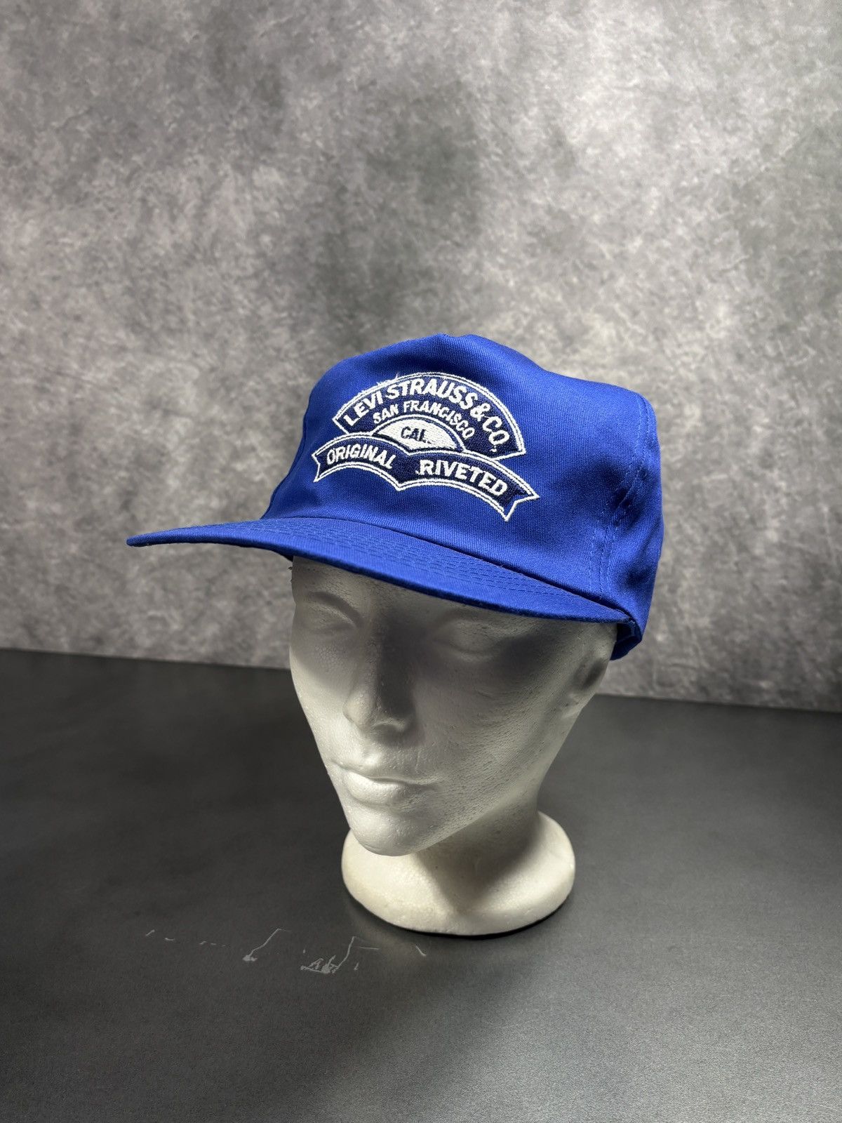 Levi's Vintage Levi's Baseball Hat Blue Snapback 1980s 1990s Jeans Size ONE SIZE - 11 Thumbnail