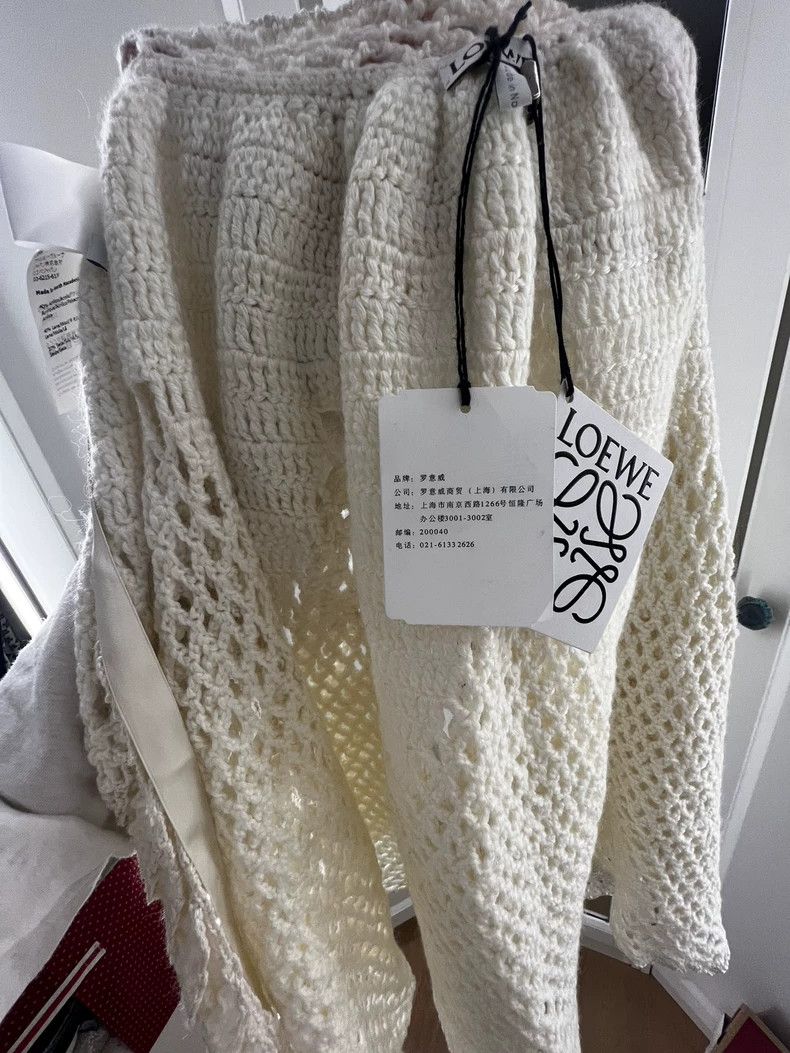 Loewe LOEWE Cute white cloak jacket sweater Size XS / US 0-2 / IT 36-38 - 7 Thumbnail