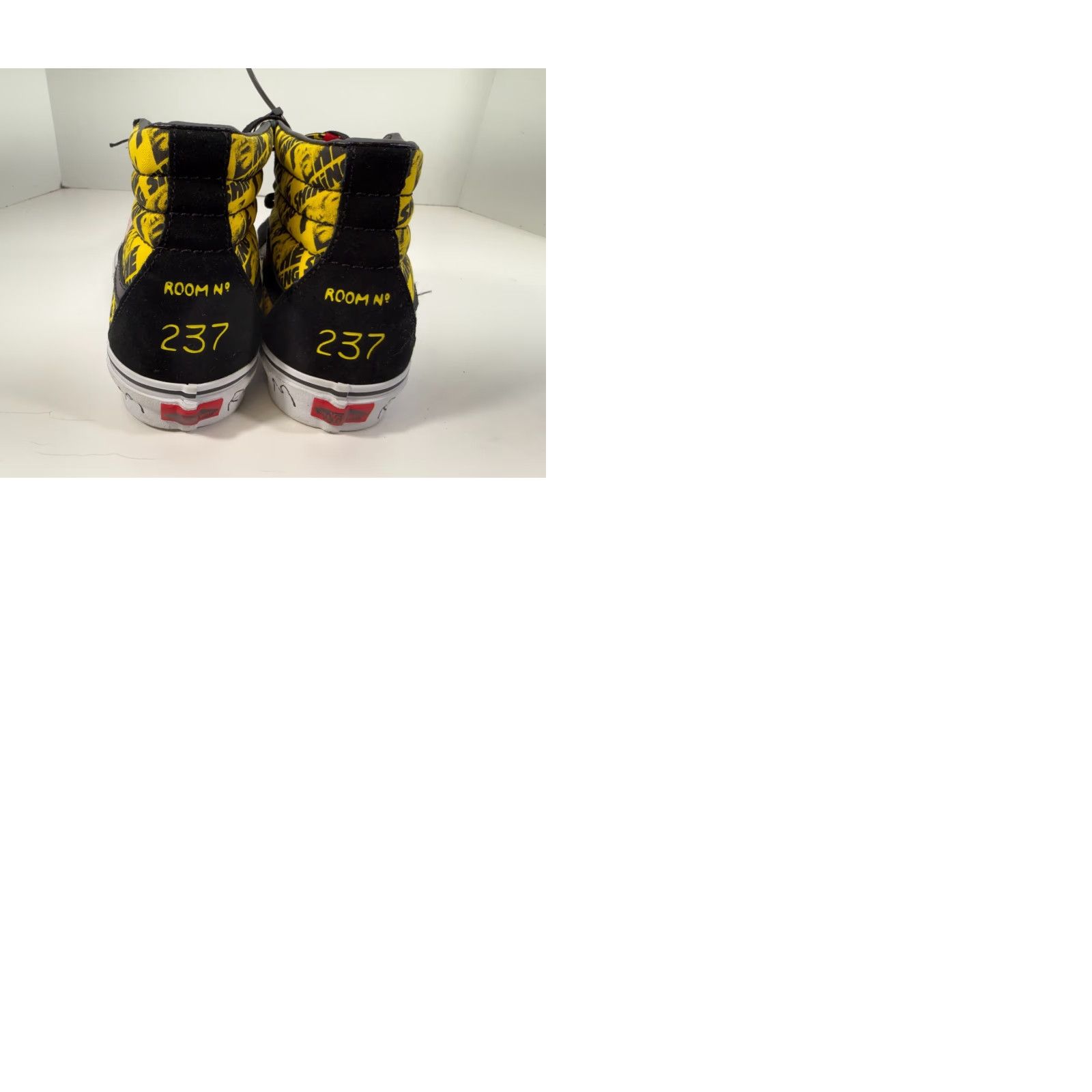 Vans VANS Sk8-Hi Horror Pack The Shining Athletic Sneakers Mens 9 Black Yellow NWT Size US 9 / EU 42 - 10 Thumbnail