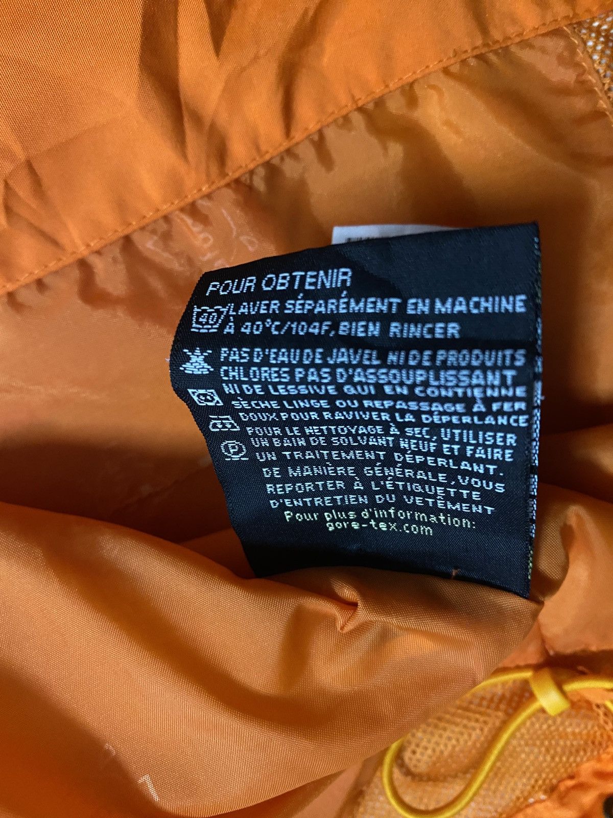Other Lafuma Gore-Tex Women Hiking Jacket (size 95) Size S / US 4 / IT 40 - 4 Thumbnail