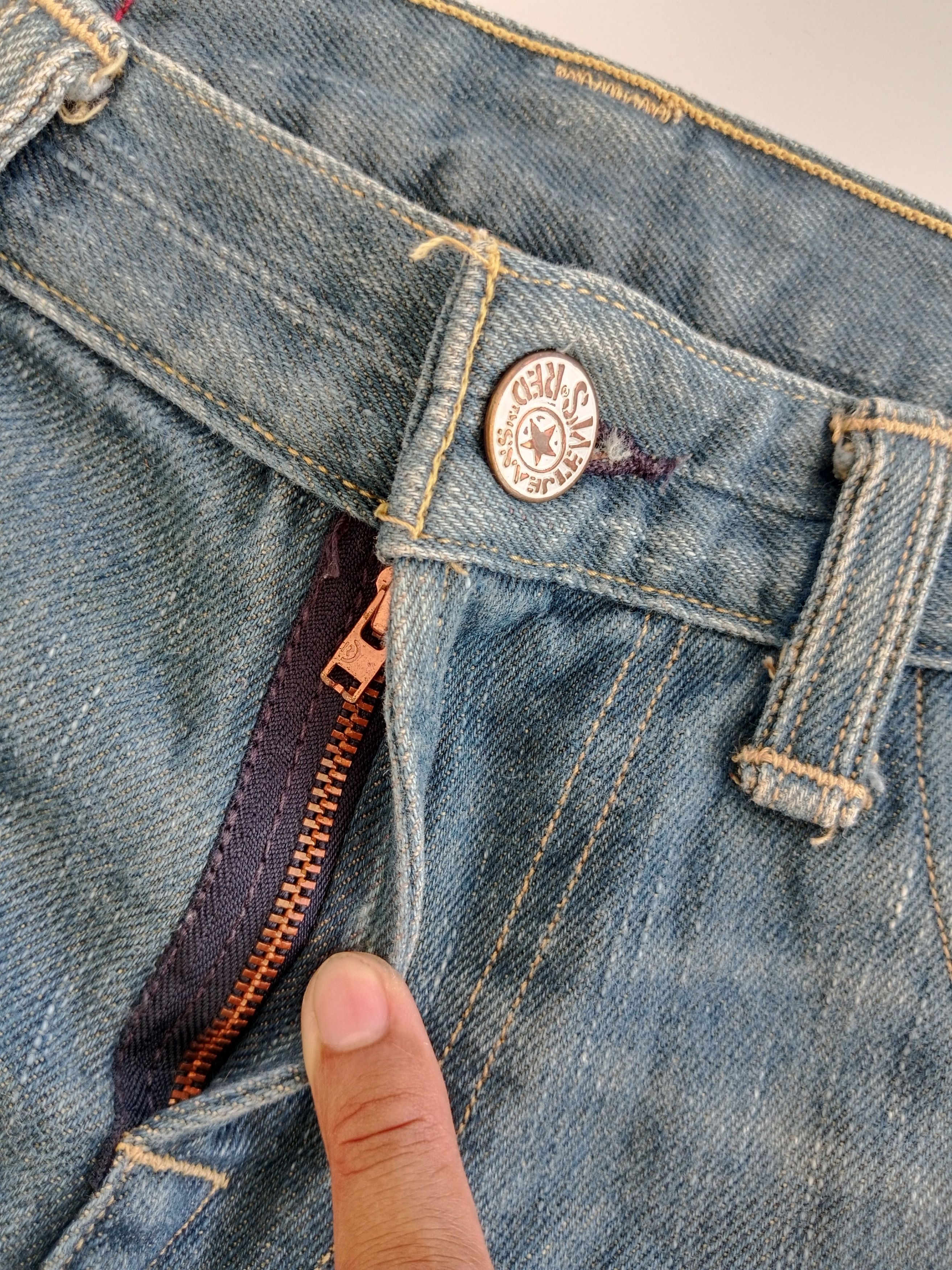 Levi's Vintage Clothing LEVIS RED Denim Nice Style Jeans Size US 30 / EU 46 - 8 Thumbnail
