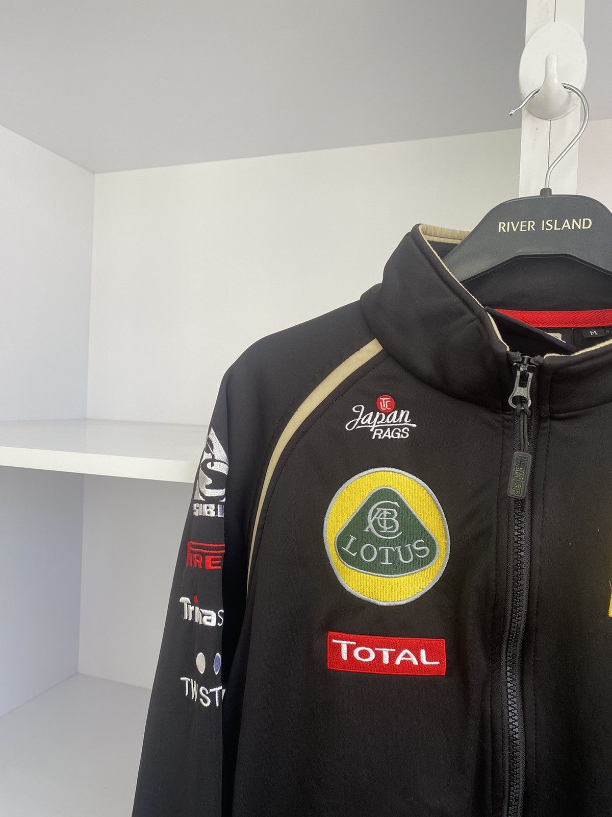 Vintage Vintage LOTUS RENAULT Formula1 Racing Soft Shell Jacket Size US M / EU 48-50 / 2 - 7 Thumbnail
