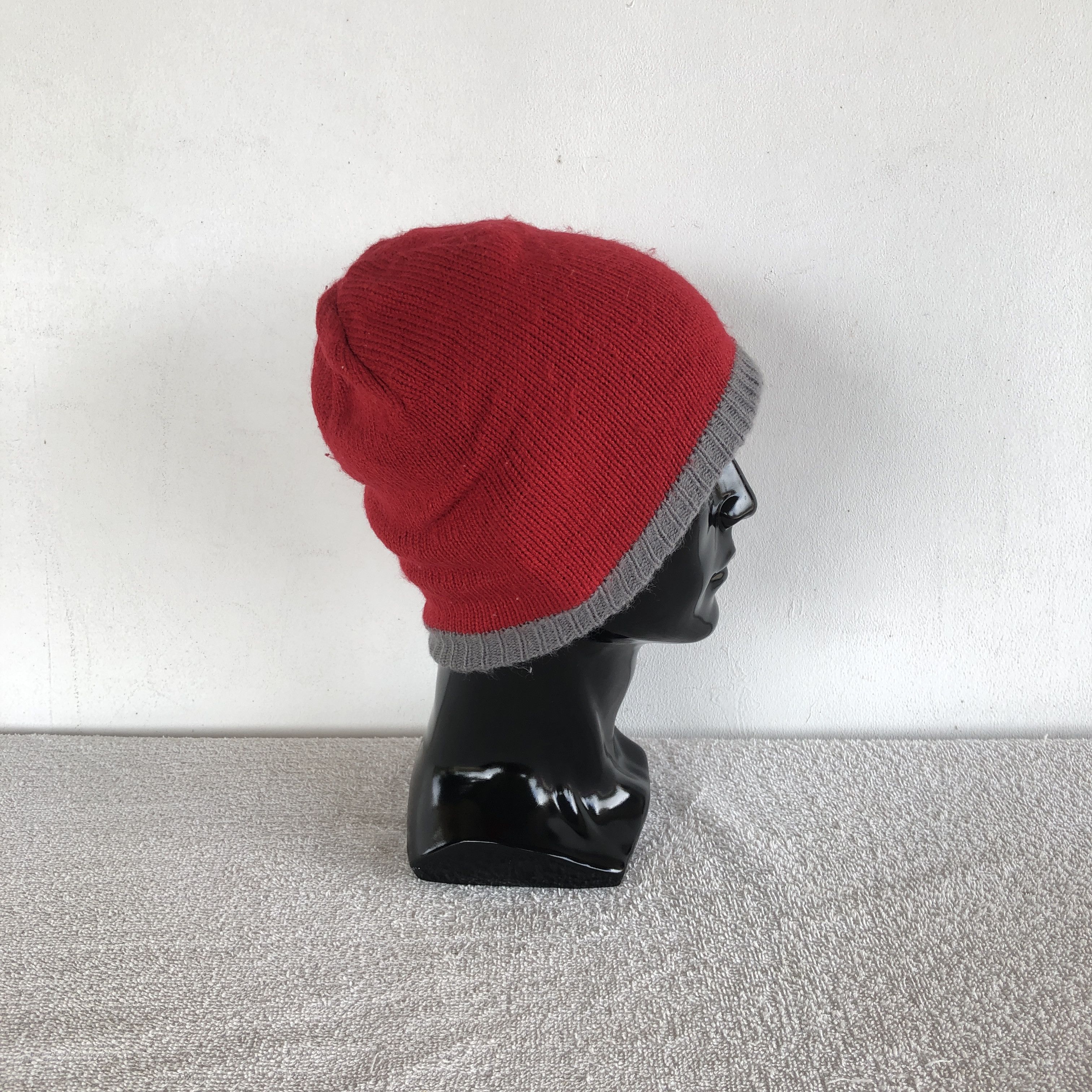 Japanese Brand Vintage Y2K Unknown Beanie Streetwear Snow Caps Hats Size ONE SIZE - 3 Thumbnail