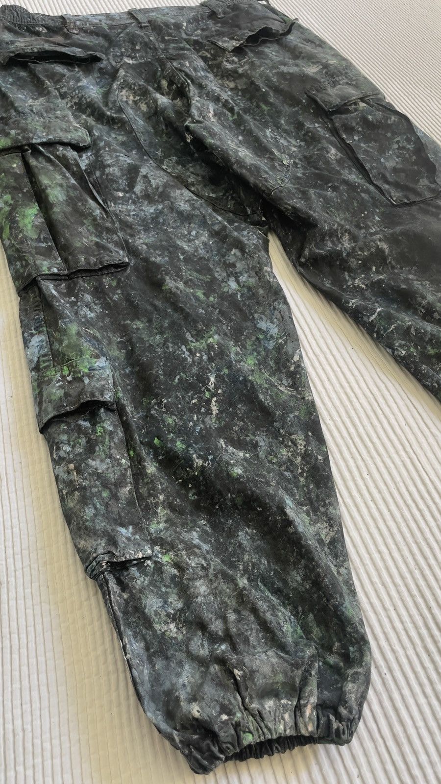 Handmade Monet Camo Pant Size US 34 / EU 50 - 18 Thumbnail