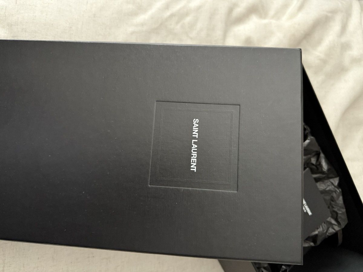 Yves Saint Laurent Saint Laurent Thong Sandals Size US 8 / EU 41 - 8 Thumbnail
