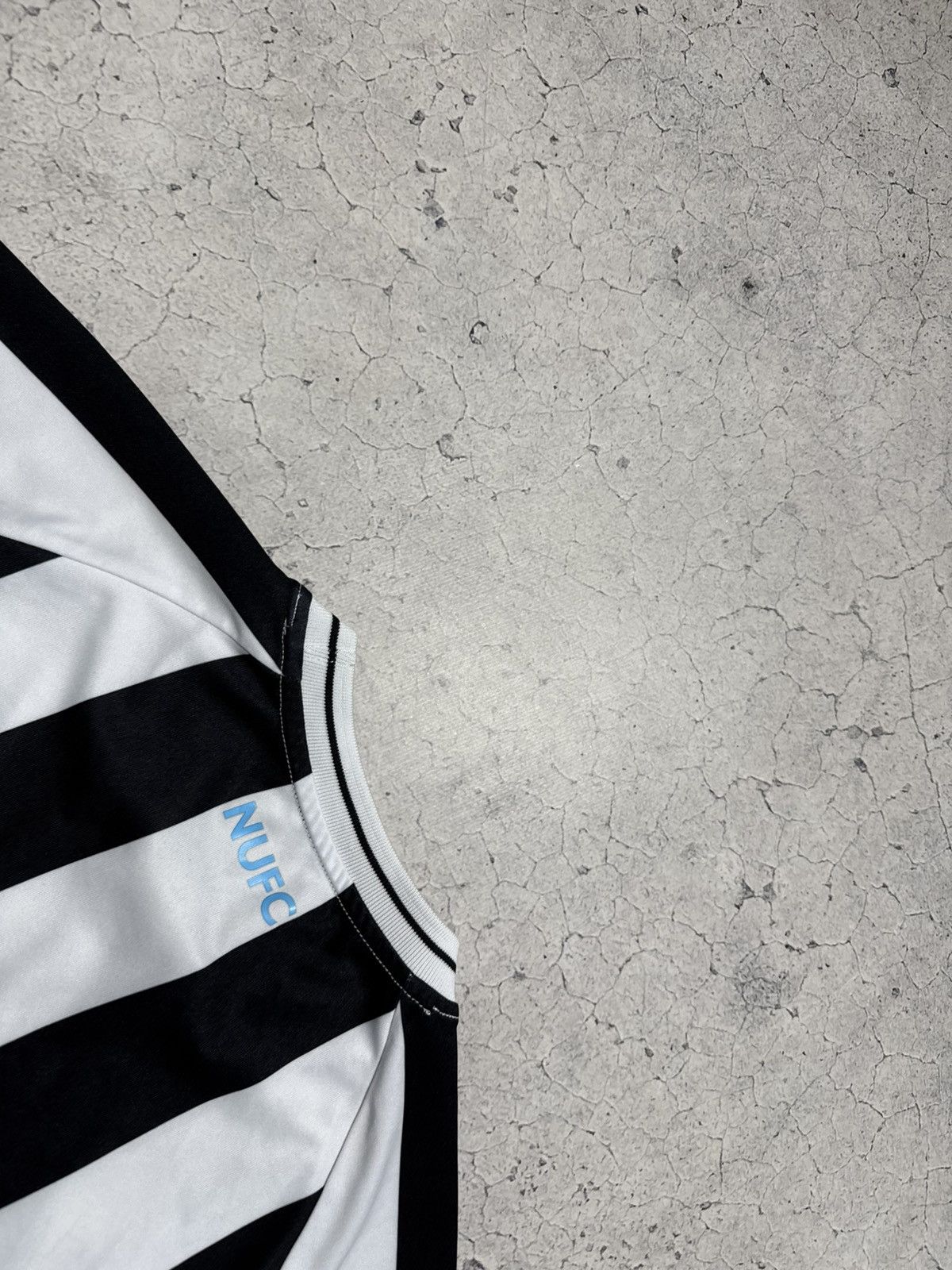 Other Castore FC Newcastle United Soccer Jersey 2022/2023 Away Size US XL / EU 56 / 4 - 10 Thumbnail