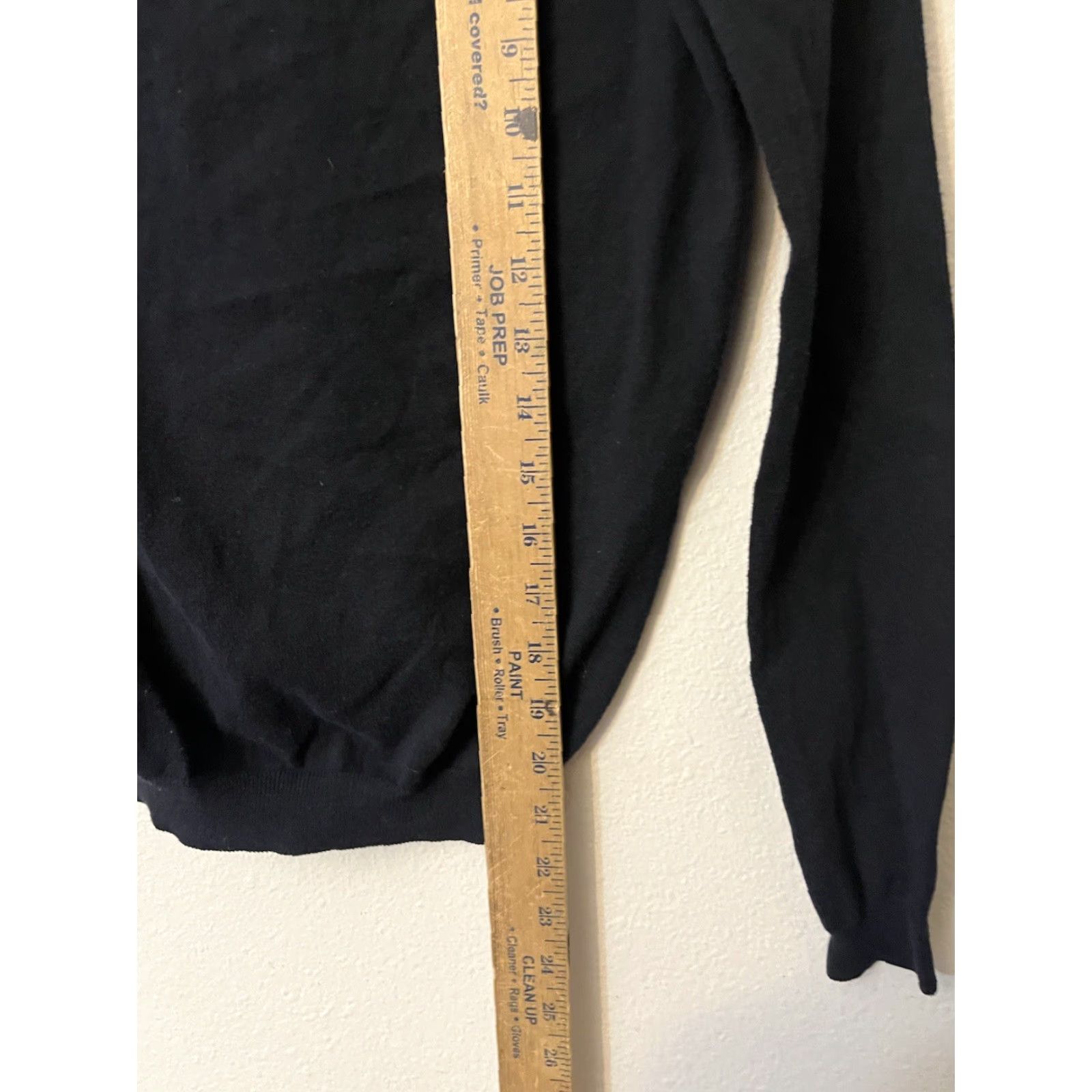 Uniqlo Uniqlo Cardigan Knit XS Black V-Neck Womens Sweater Size XS / US 0-2 / IT 36-38 - 4 Thumbnail