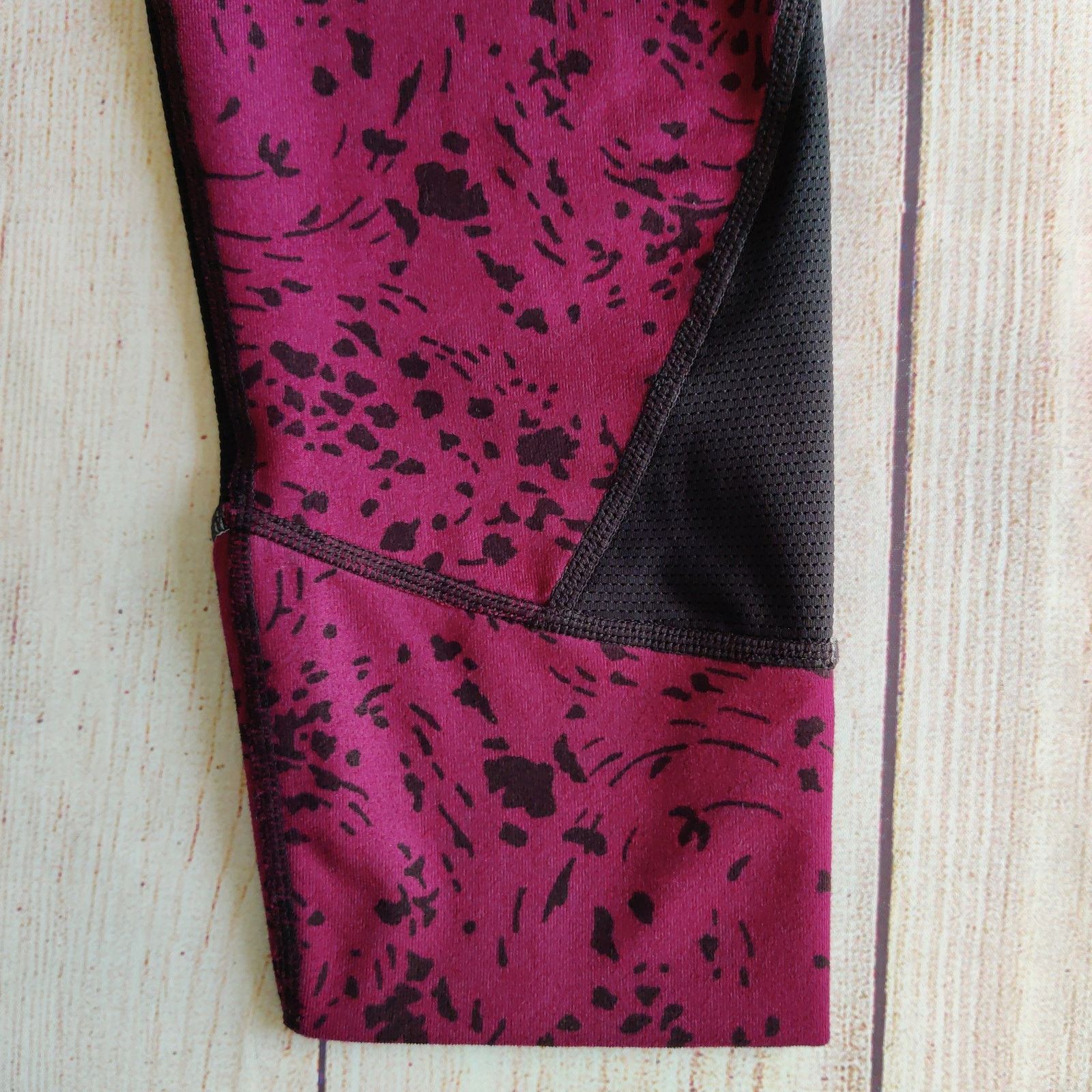 Athleta Athleta Floral Garden Relay 2.0 Capri Leggings XS Size 26" / US 2 / IT 38 - 9 Thumbnail