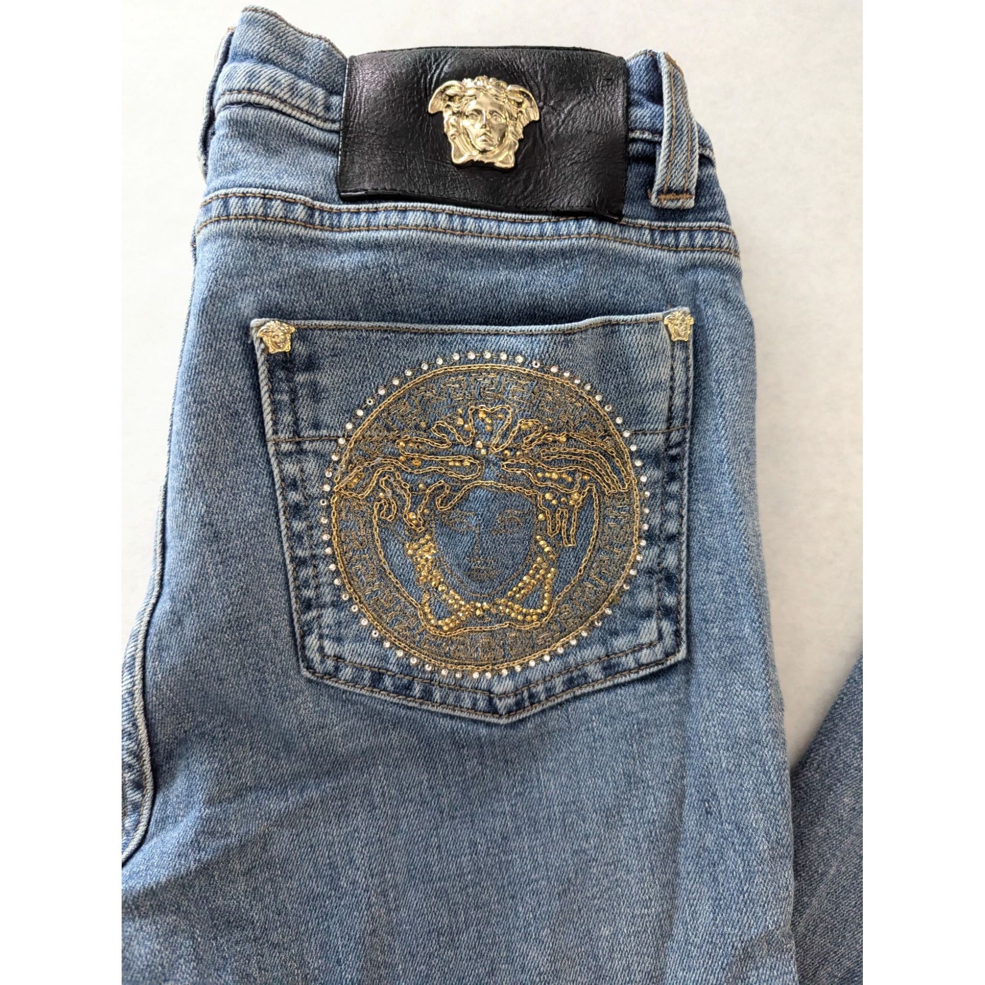 Versace Versace Women's Embroidered Jeans 28 Authentic Made In Italy Size 28" / US 6 / IT 42 - 6 Thumbnail
