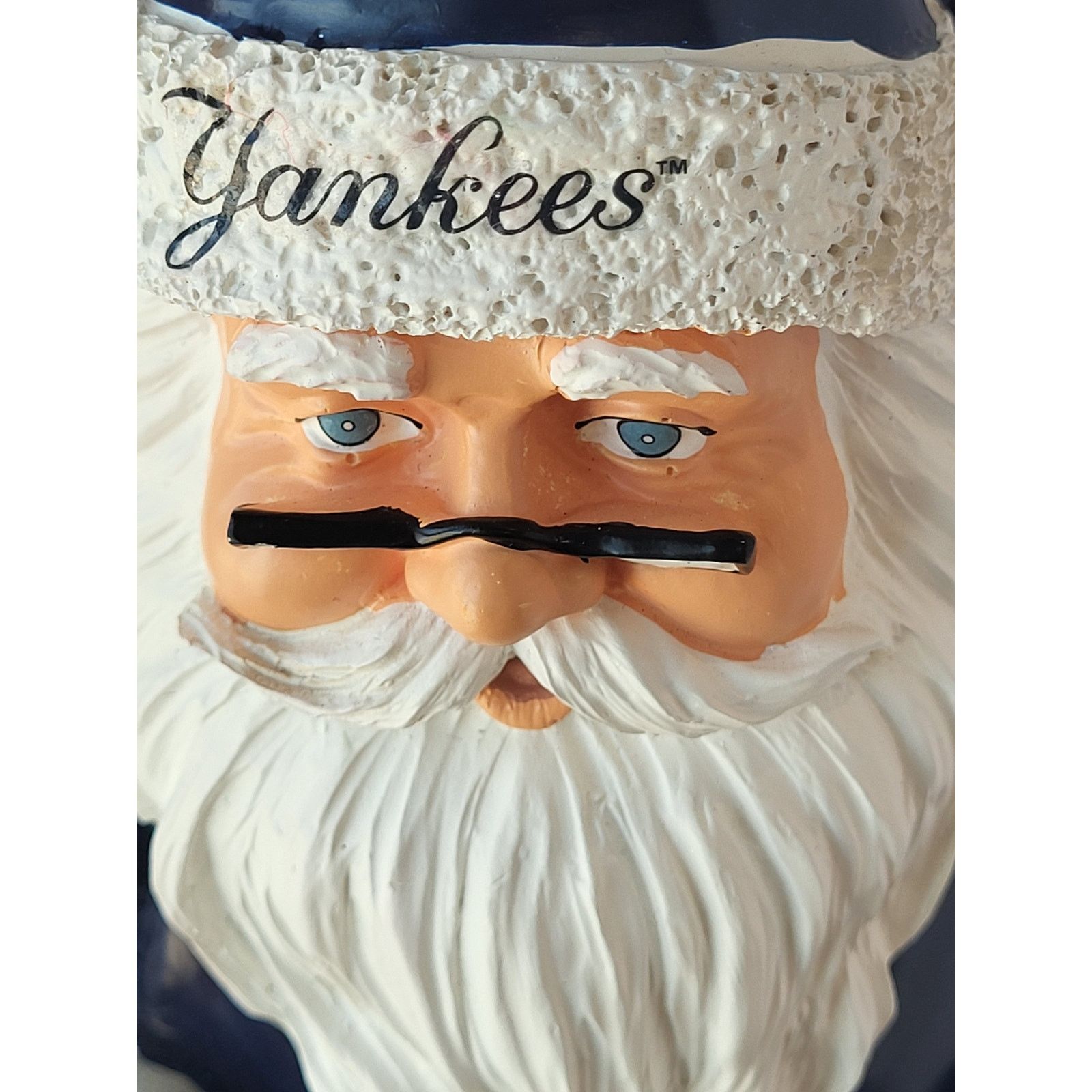 MLB MLB Yankees Forever Collectible Santa 2010 Discontinued NY Size ONE SIZE - 7 Thumbnail