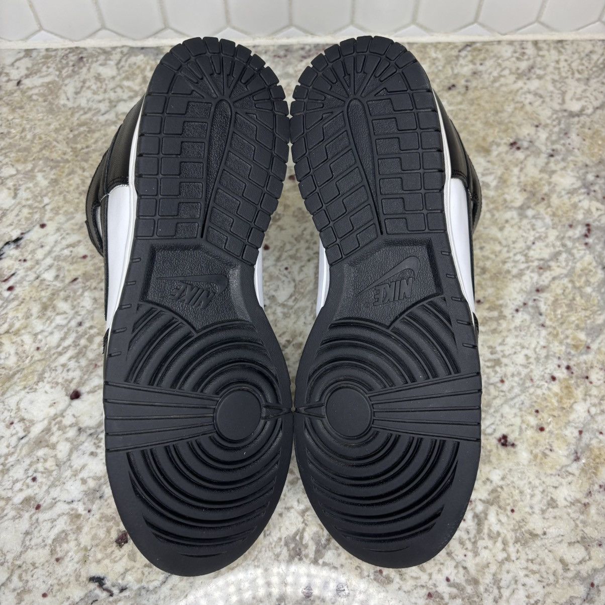Nike Size 8.5 - Nike Dunk High Black White CLEAN No box Size US 8.5 / EU 41-42 - 11 Thumbnail